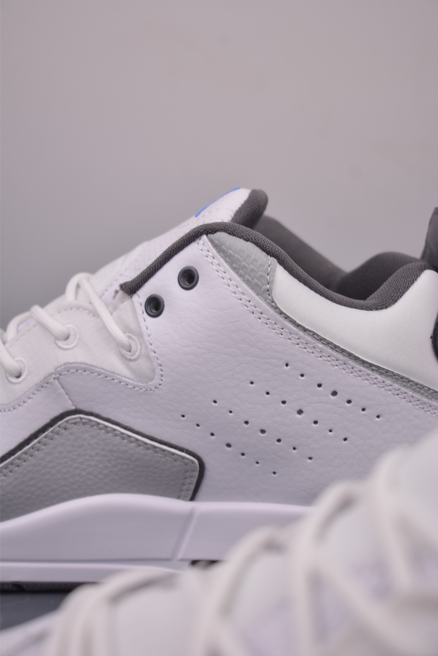 Air Jordan Courtside 23 Sneakers - Premium Comfort and Classic Style 8 i1760007857107 4278 0 7