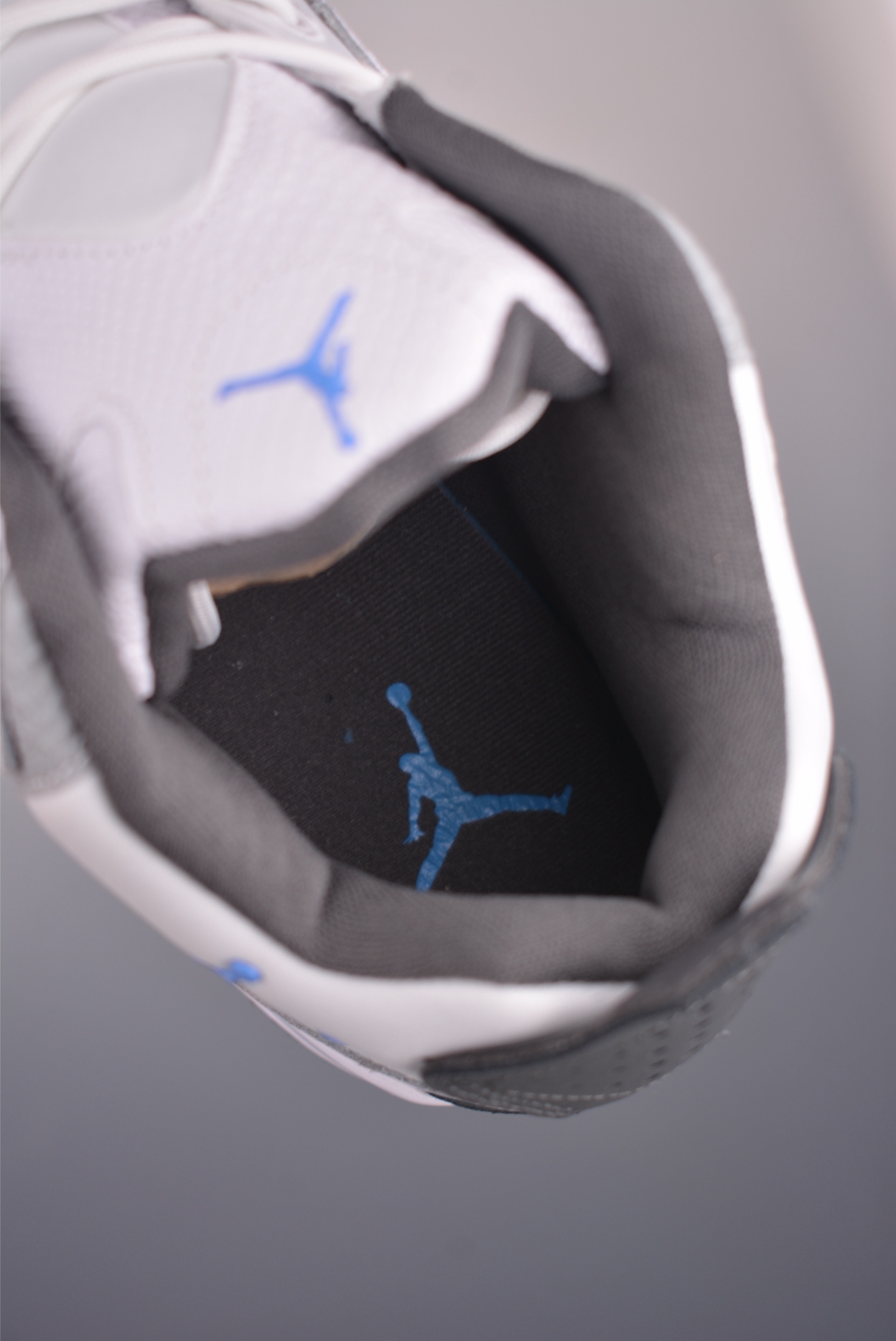 Air Jordan Courtside 23 Sneakers - Premium Comfort and Classic Style 9 i1760007860963 8829 0 8