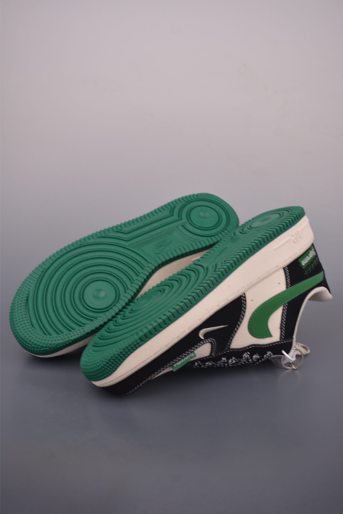 260 Nike Air Force 1 Low Supreme联名 KJ1688-017