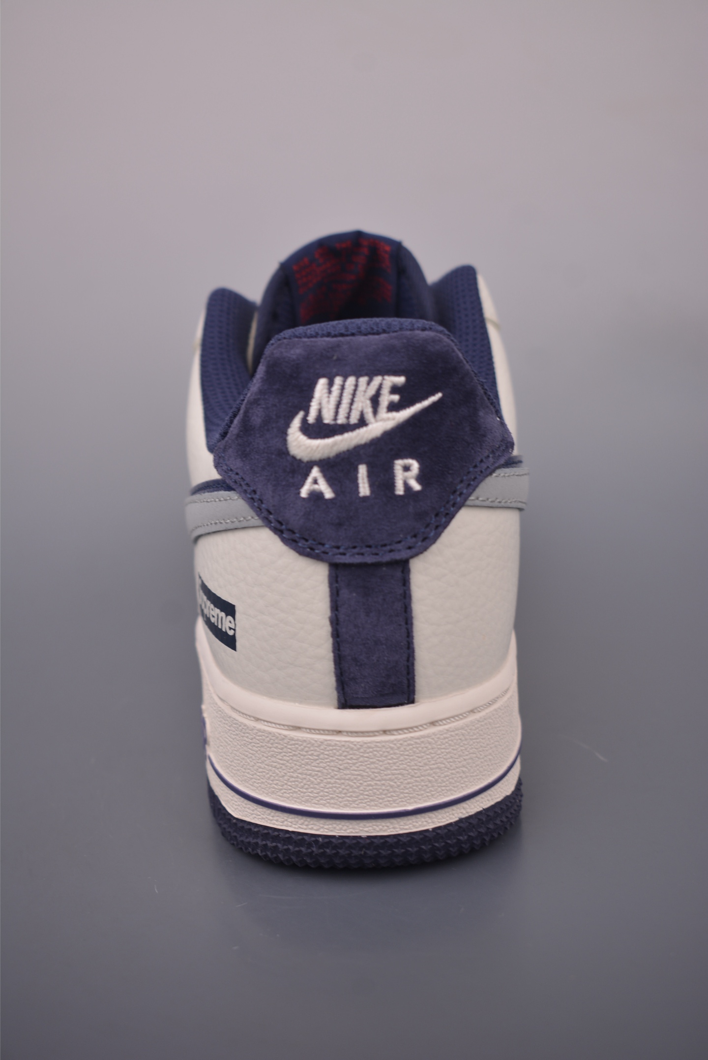 Nike Air Force 1 Low Supreme Collab Sneakers - Limited Edition 4 i1760055551372 5043 0 3