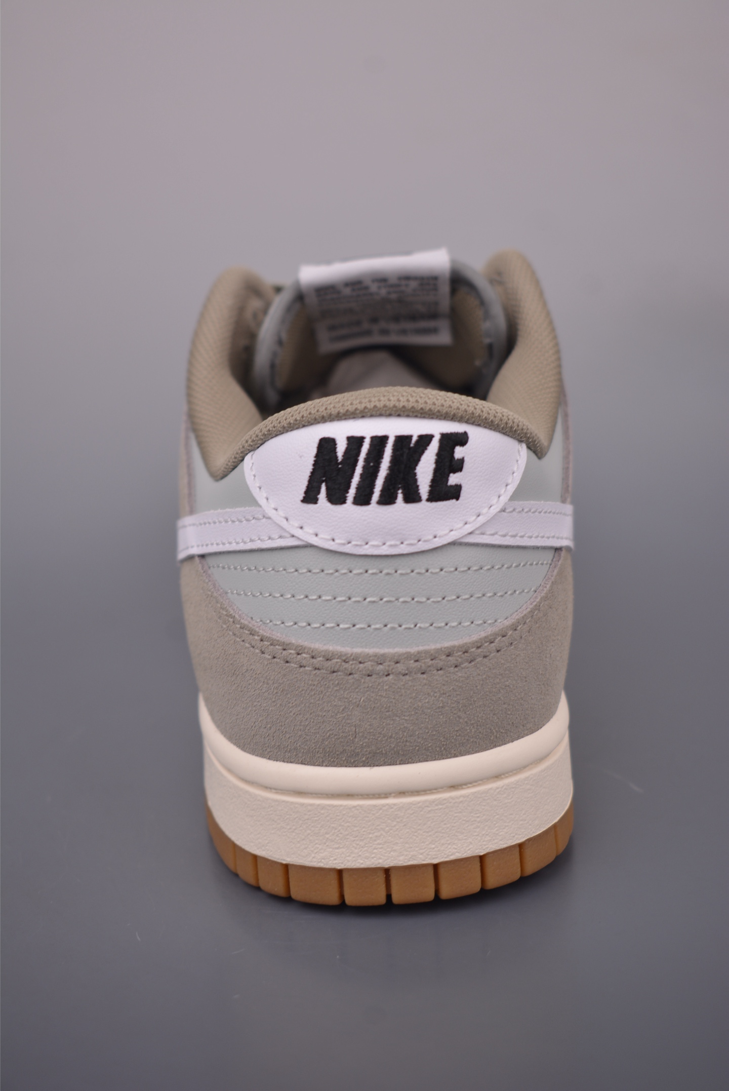 Nike SB Dunk Low Top-Quality Sneaker: Original Materials & Comfortable Fit 5 i1760096057088 1592 0 3