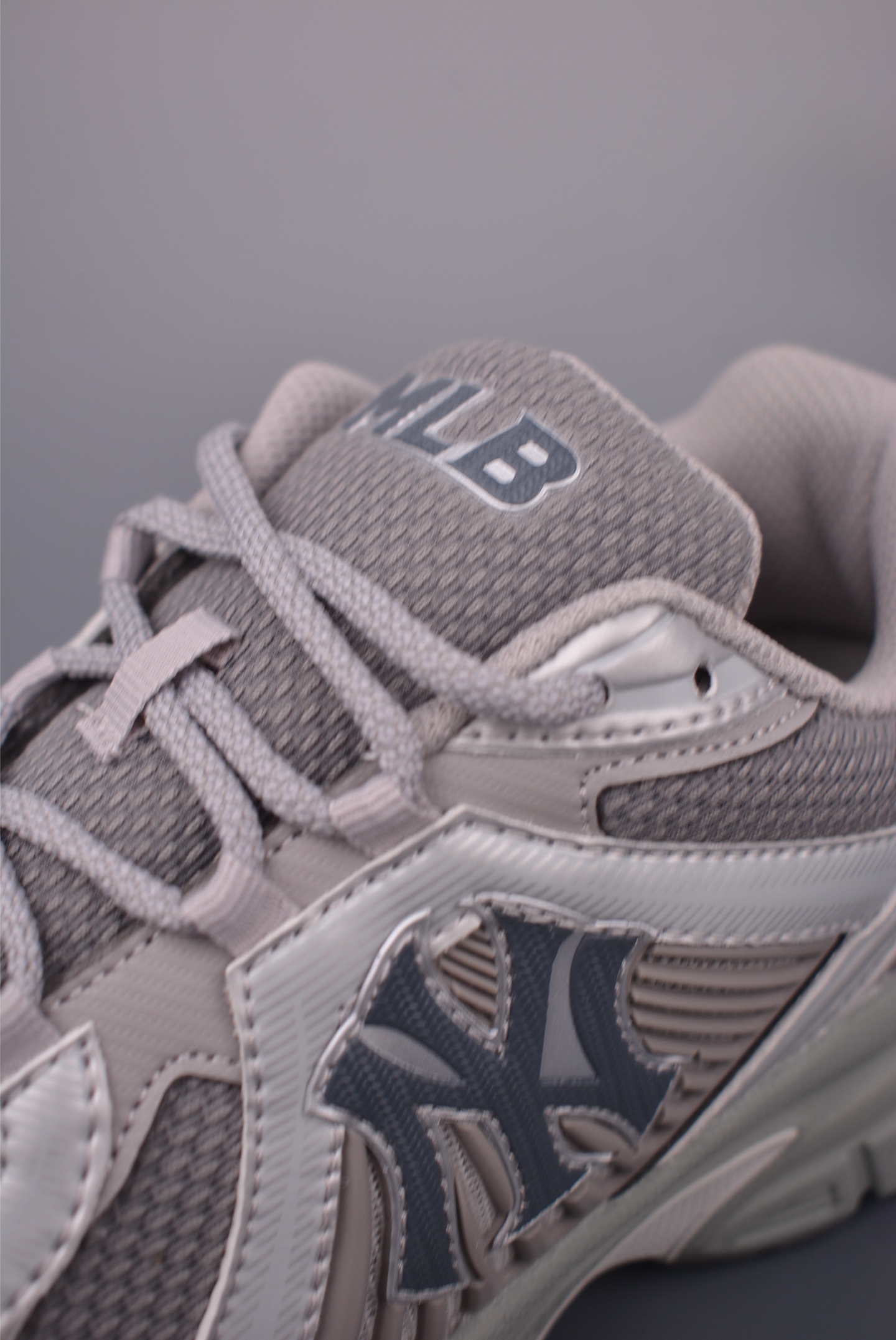 MLB CURVE TROPHY RUNNER 纽约洋基队 潮流时尚厚底运动鞋 3ARNR055N