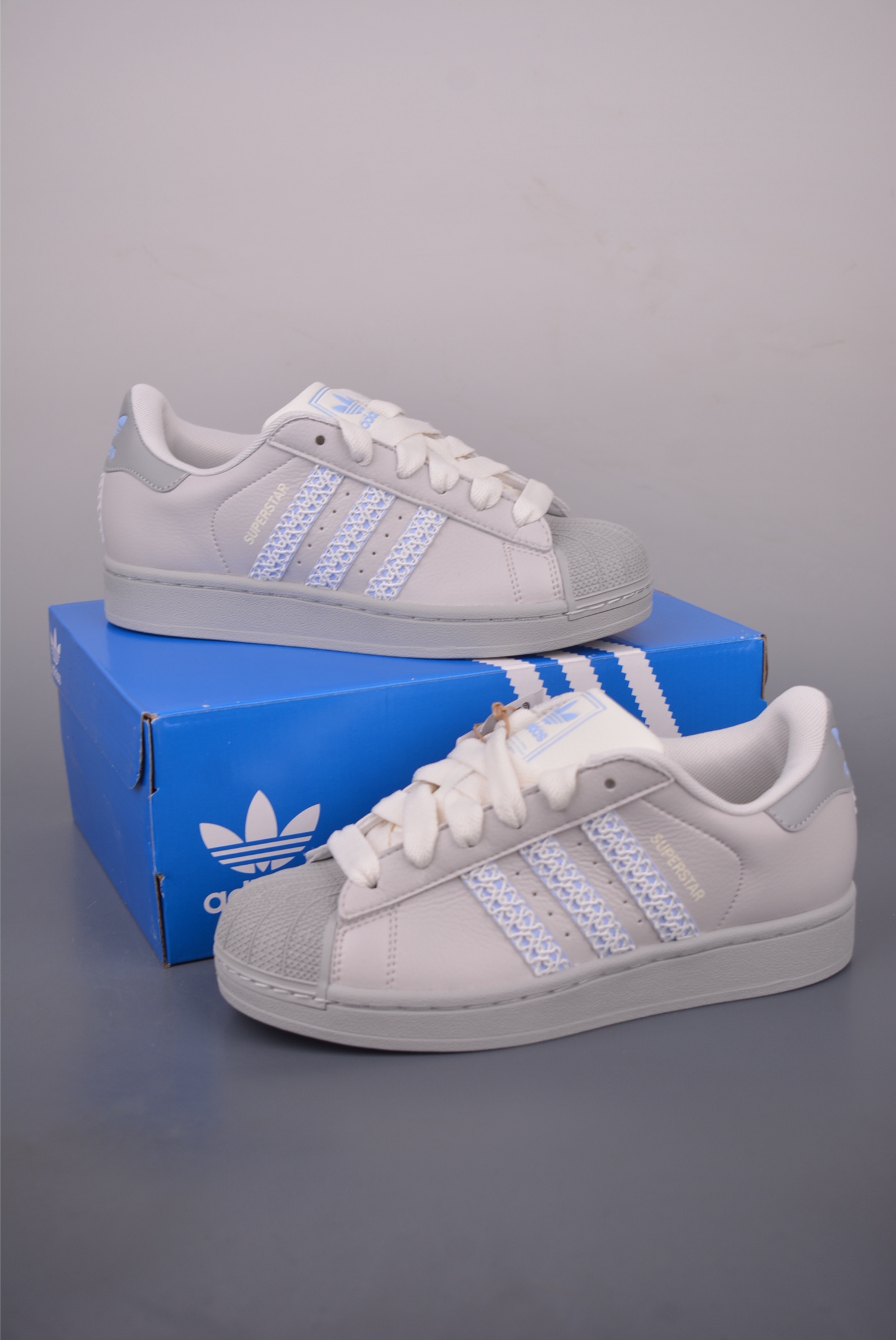 Adidas Originals Superstar Women's Shoes Leather Upper Classic Shell Toe Design 6 i1760097142752 8601 0 4