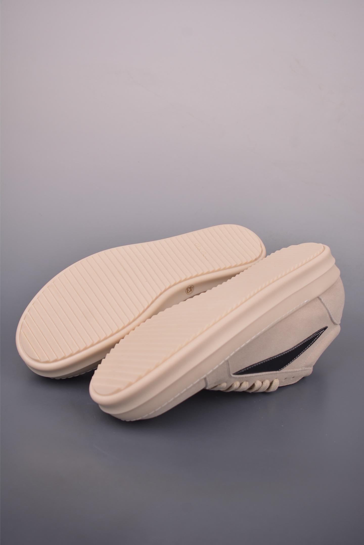 Rick Owens RO Low Top Sneakers, Classic Watermelon Head Style - Premium Quality 4 i1760097251859 6252 0 2