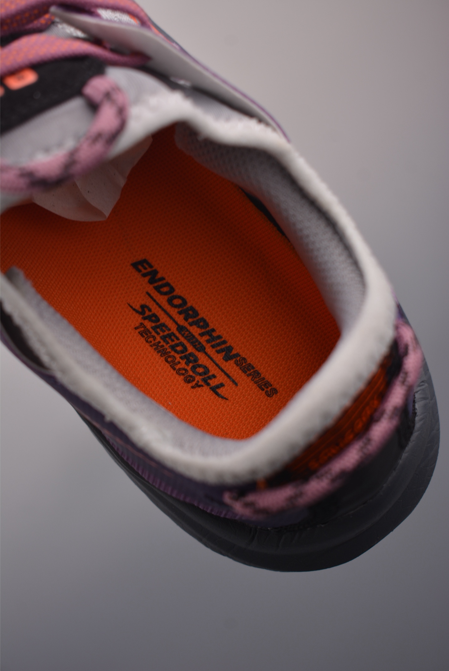 Saucony Endorphin Rift 旗舰级缓震型跑鞋 S10856-125-莆田鞋,莆田鞋货源,高仿鞋,高仿鞋货源,安福档口,莆田高仿鞋,莆田鞋批发,高仿鞋批发,莆田高仿运动鞋,高仿运动鞋,莆田运动鞋 Saucony Endorphin Rift 旗舰级缓震型跑鞋 S10856-125