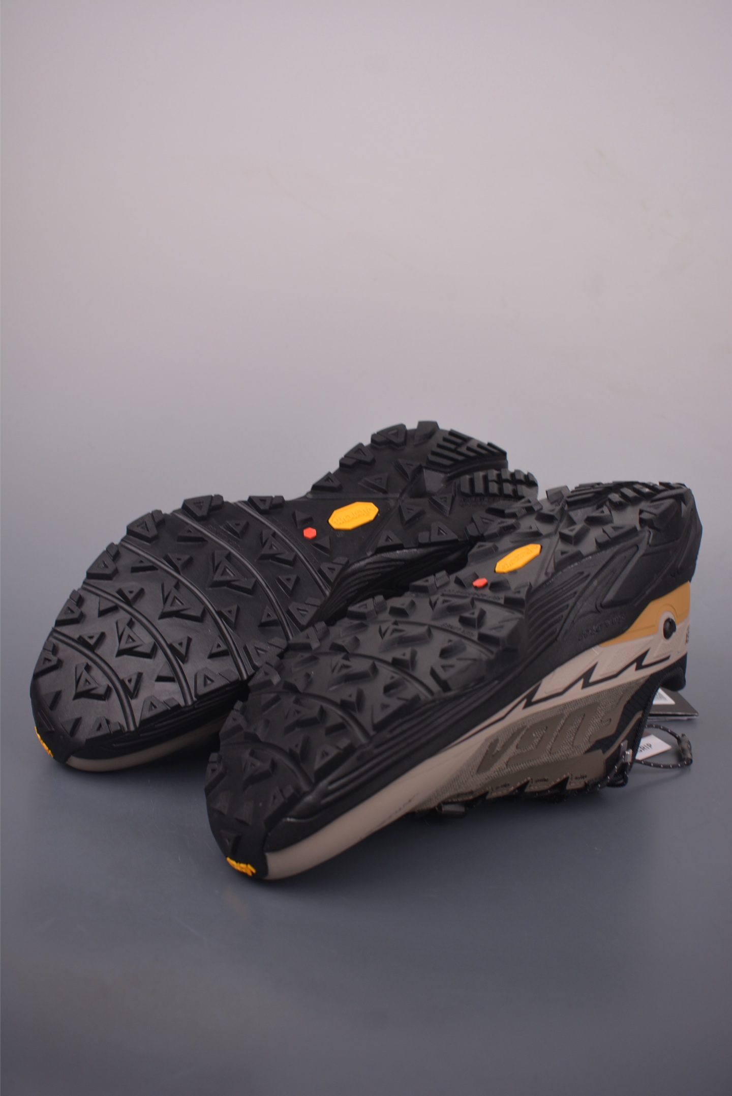 i1760131424815 432 0 2