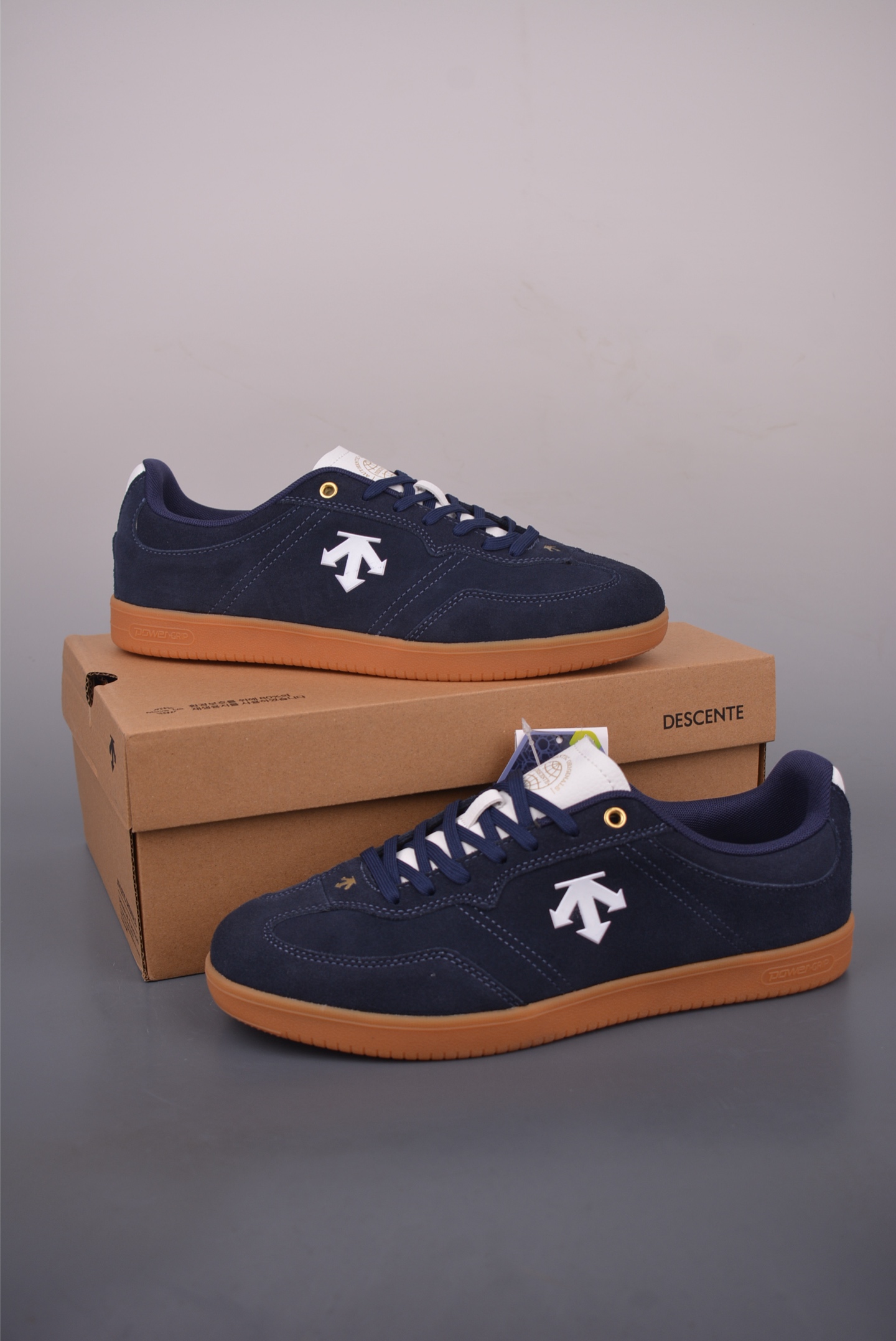 Descente EDGE COURT Retro Sneakers - Stylish, Comfortable, and Versatile 6 i1760131664378 4887 0 4
