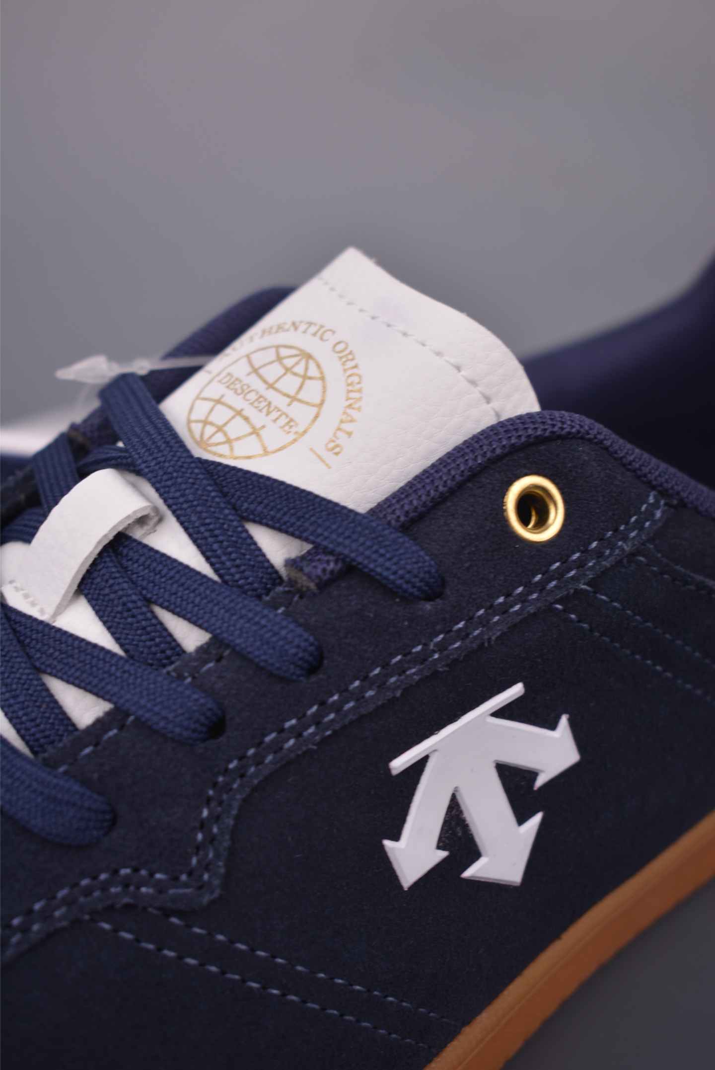 Descente EDGE COURT Retro Sneakers - Stylish, Comfortable, and Versatile 8 i1760131664419 2110 0 6