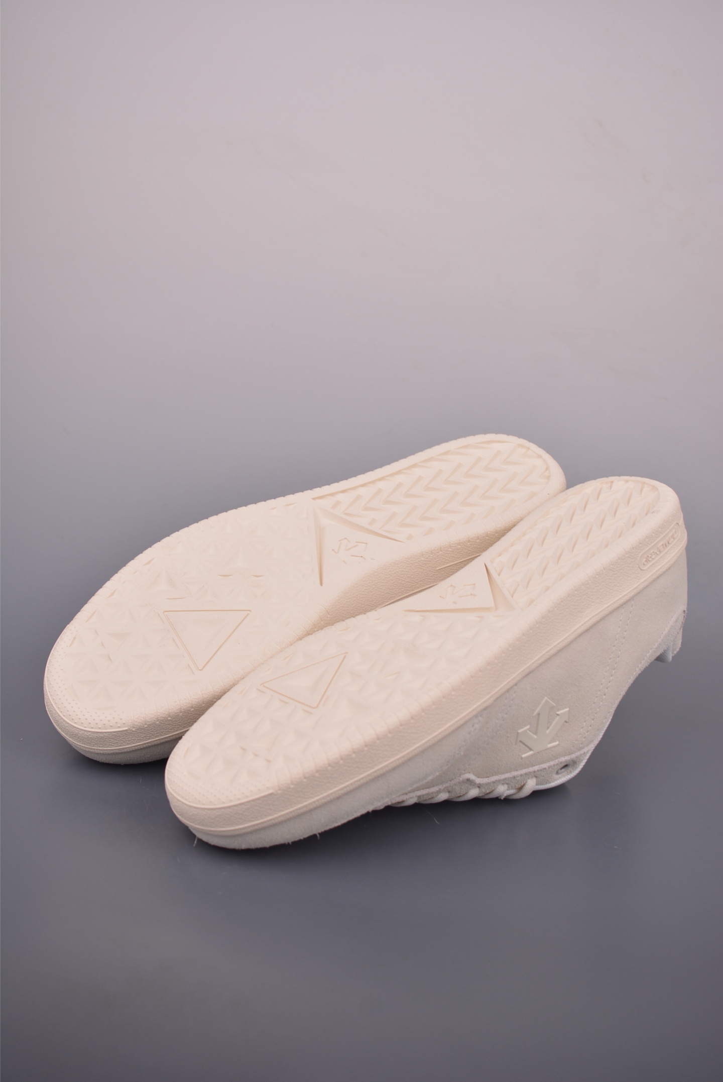 i1760131688990 588 0 2