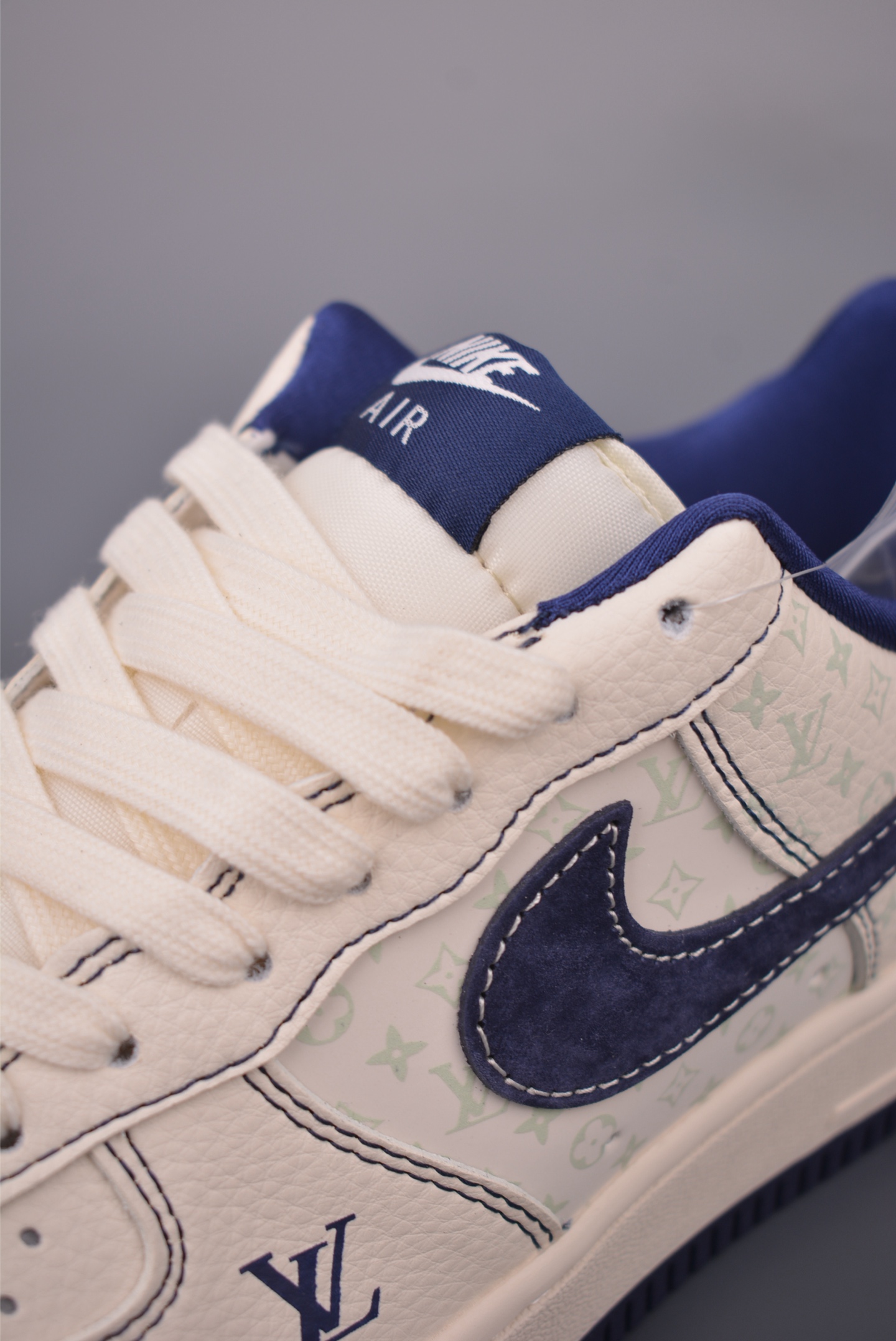 Nike Air Force 1 Low Louis Vuitton Sneakers Authentic Version 8 i1760132273762 11 0 6