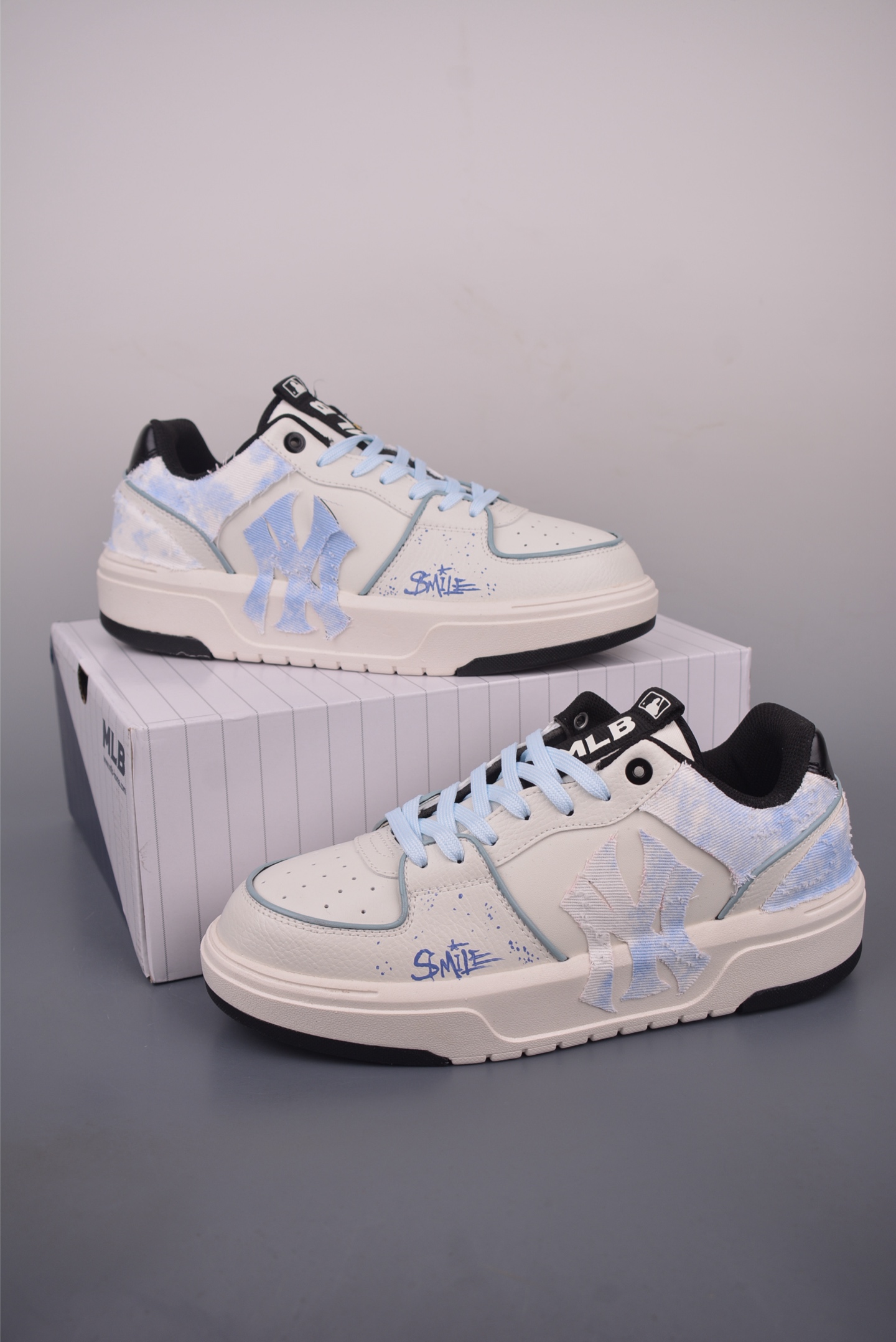 MLB NY Yankees Graffiti Chunky Sneakers - Lightweight, Comfortable, Street Style 5 i1760133321604 6921 0 4