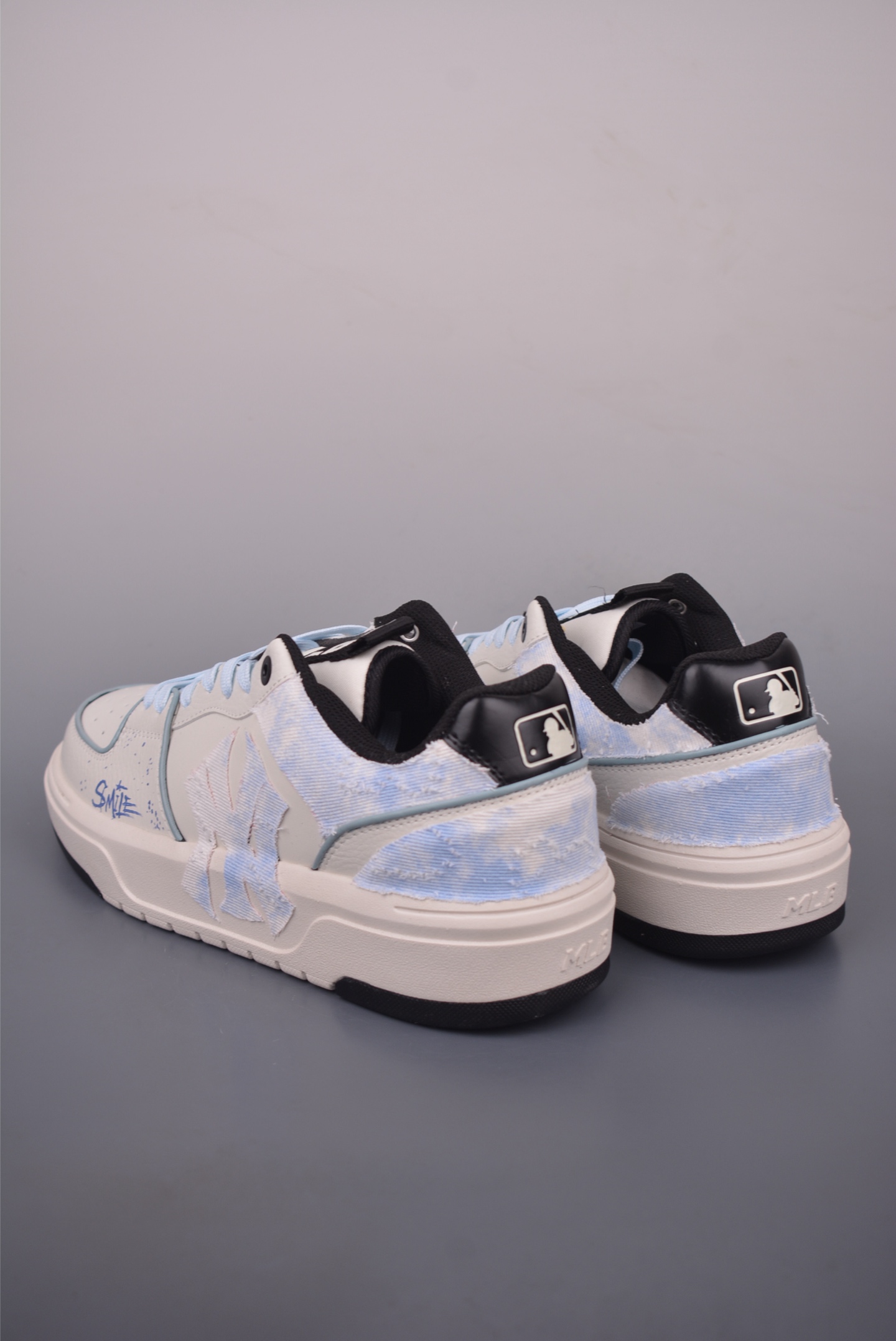 MLB NY Yankees Graffiti Chunky Sneakers - Lightweight, Comfortable, Street Style 2 i1760133321627 6233 0 1