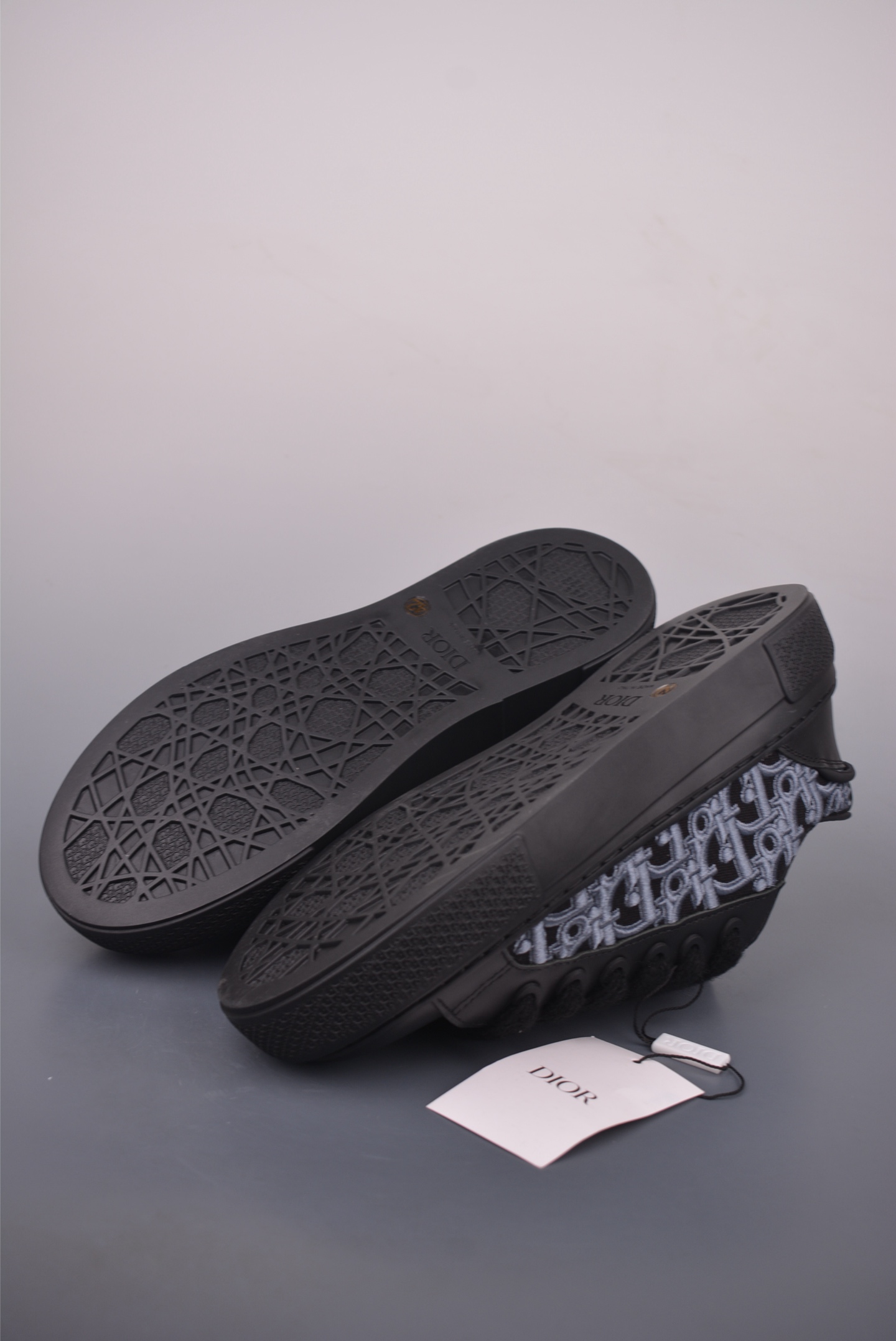 i1760136693556 9203 0 2