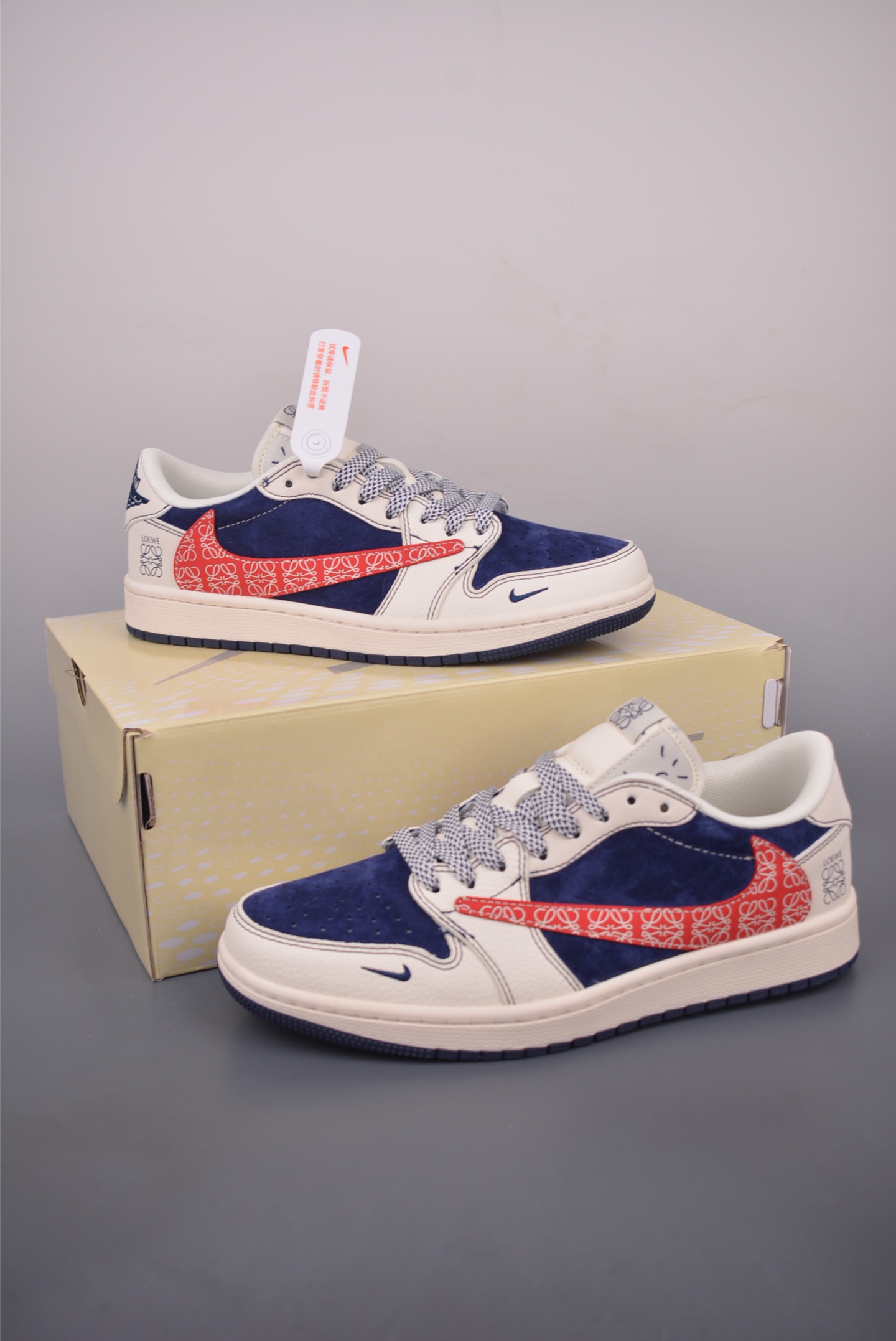 Fragment x Travis Scott x Loewe Air Jordan 1 Low 解构鞋带 三方联名倒钩 HS8068-067-莆田鞋,莆田鞋货源,高仿鞋,高仿鞋货源,安福档口,莆田高仿鞋,莆田鞋批发,高仿鞋批发,莆田高仿运动鞋,高仿运动鞋,莆田运动鞋 Fragment x Travis Scott x Loewe Air Jordan 1 Low 解构鞋带 三方联名倒钩 HS8068-067