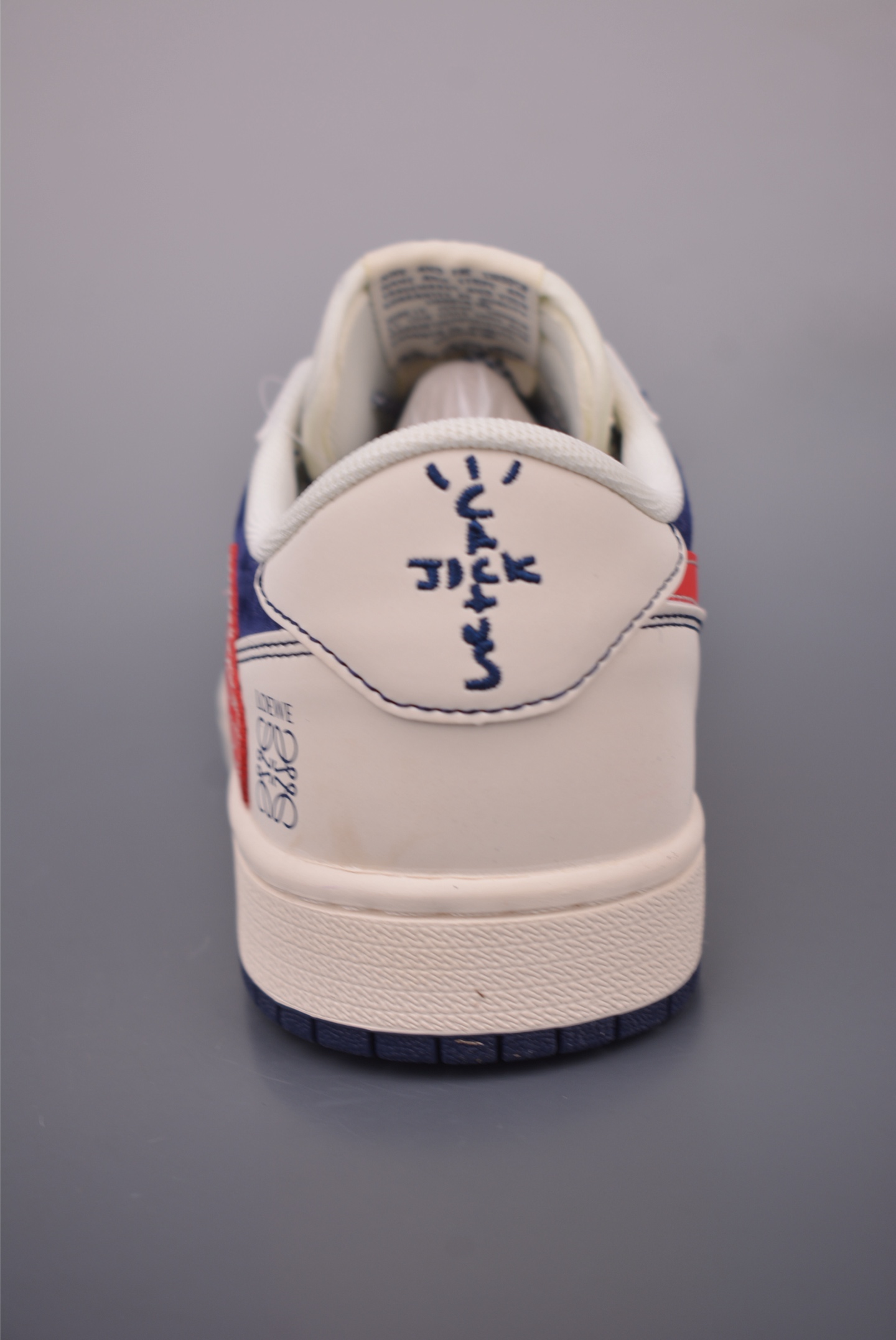 Fragment x Travis Scott x Loewe Air Jordan 1 Low 解构鞋带 三方联名倒钩 HS8068-067-莆田鞋,莆田鞋货源,高仿鞋,高仿鞋货源,安福档口,莆田高仿鞋,莆田鞋批发,高仿鞋批发,莆田高仿运动鞋,高仿运动鞋,莆田运动鞋 Fragment x Travis Scott x Loewe Air Jordan 1 Low 解构鞋带 三方联名倒钩 HS8068-067