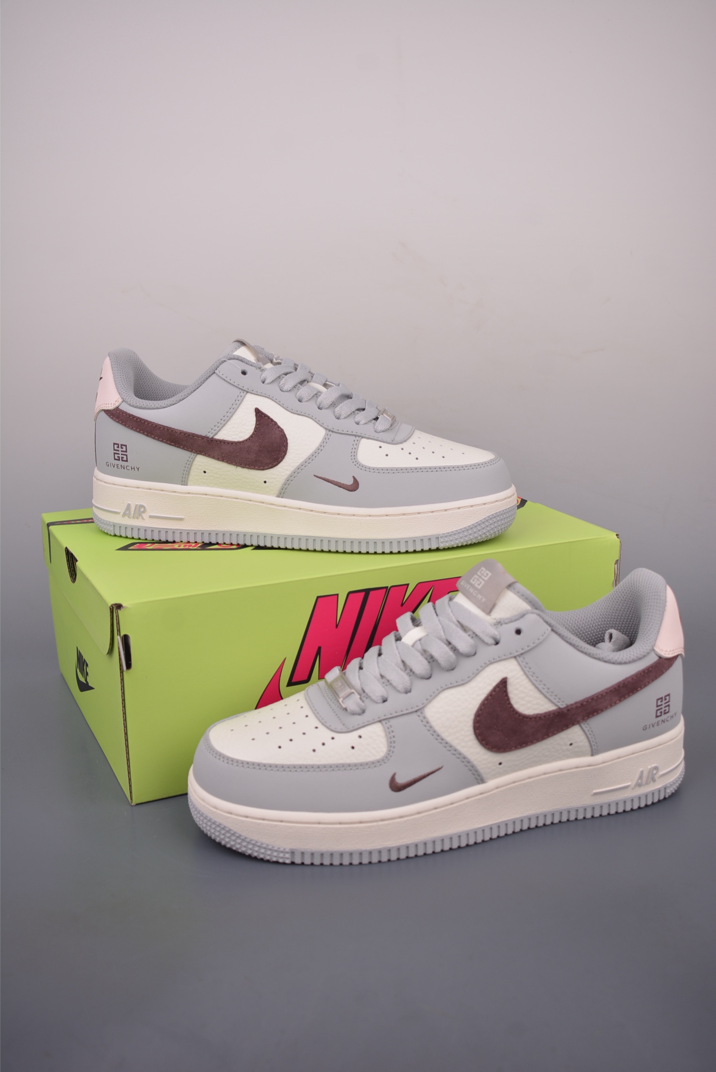 Nike Air Force 1 Low "Zodiac" Grey/White Sneakers - Limited Edition 6 i1760217929338 6313 0 4