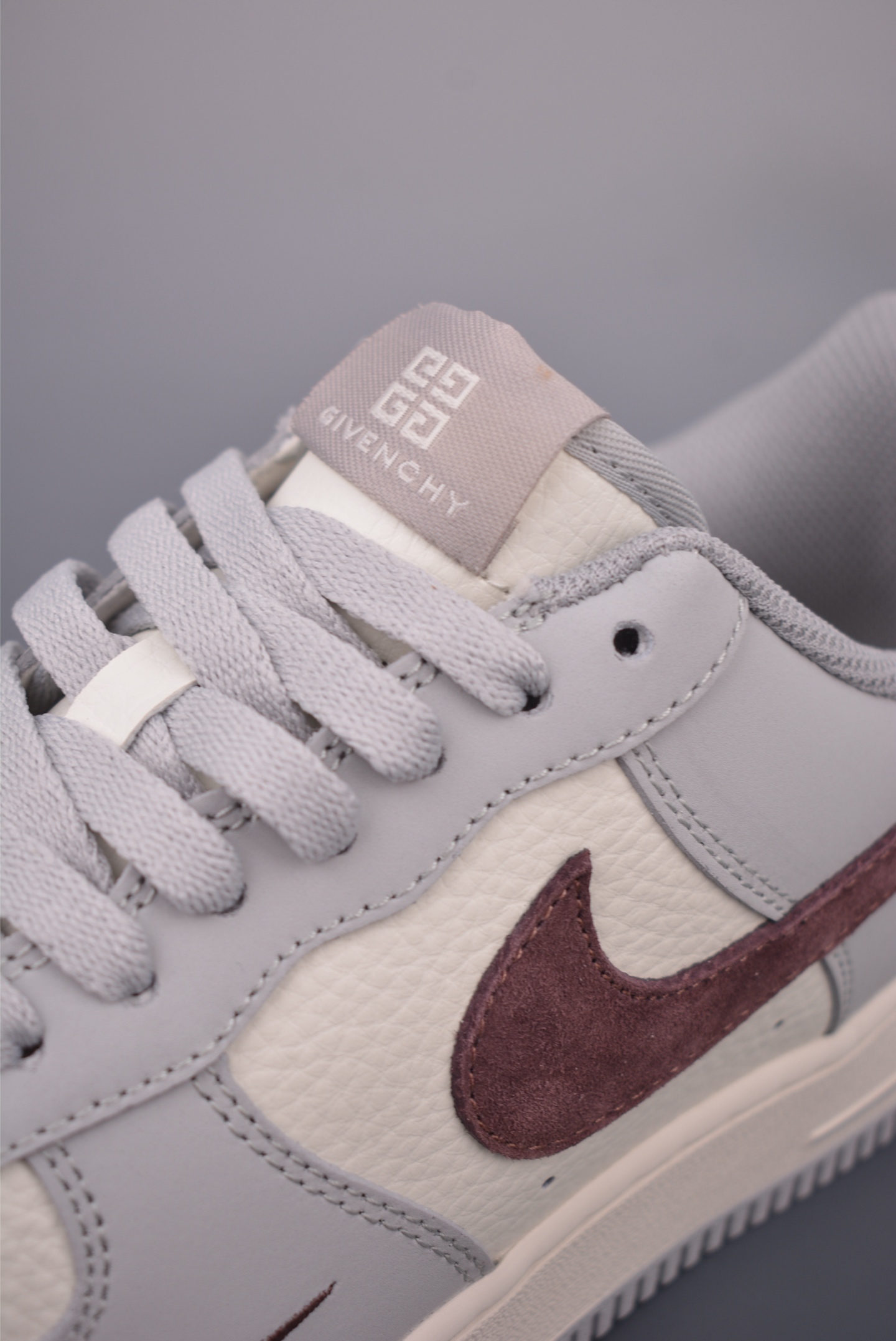 Nike Air Force 1 Low "Zodiac" Grey/White Sneakers - Limited Edition 8 i1760217929341 7224 0 6