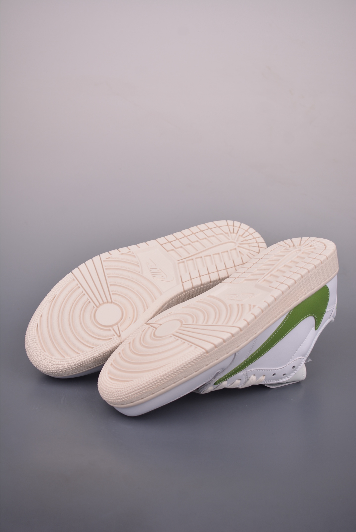 Fragment Travis Scott x Air Jordan 1 Low Collab Sneakers - Classic Style 4 i1760224693451 3989 0 2