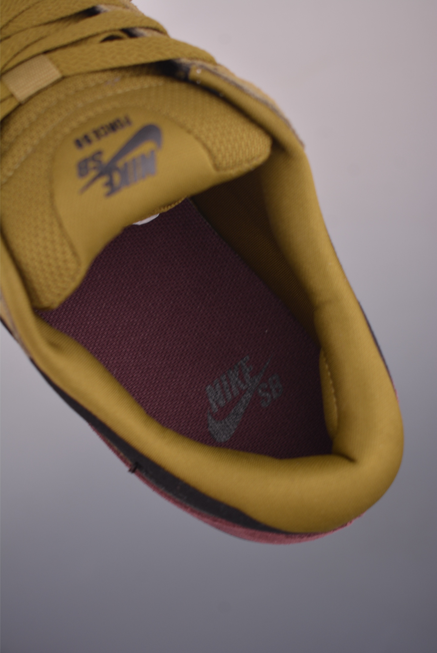 耐克Nike SB Force 58 硫化杯底 传统篮球风格 DV5477-008