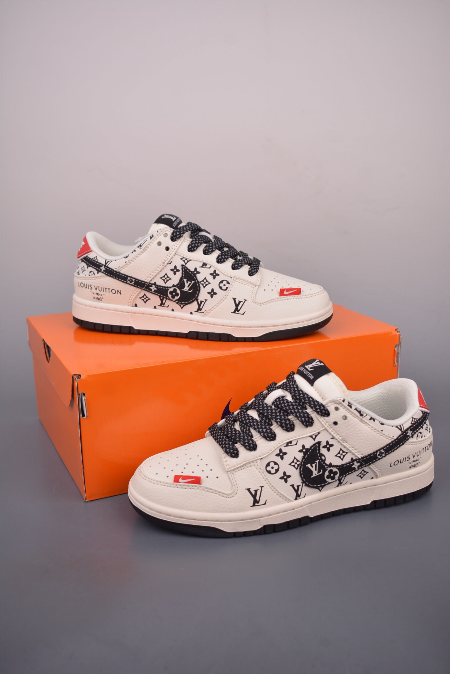 Nike SB Dunk Low Louis Vuitton Cream White Leather Sneakers 5 i1760226607697 491 0 4