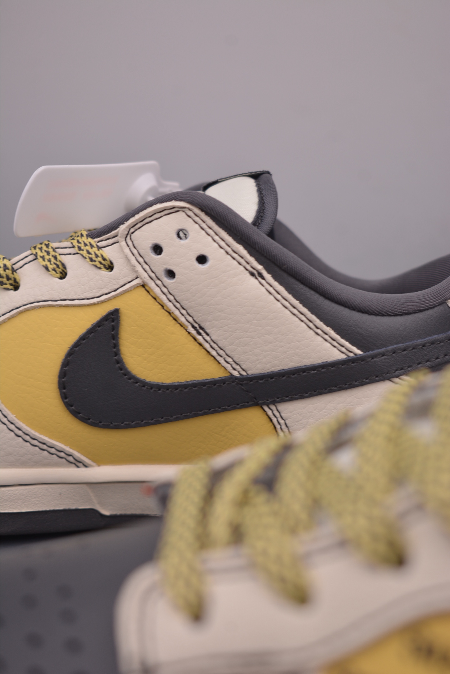 Nike SB Dunk Low MLB Stussy Collab Sneakers Premium Leather - DD1877-001 9 i1760226698222 6384 0 7