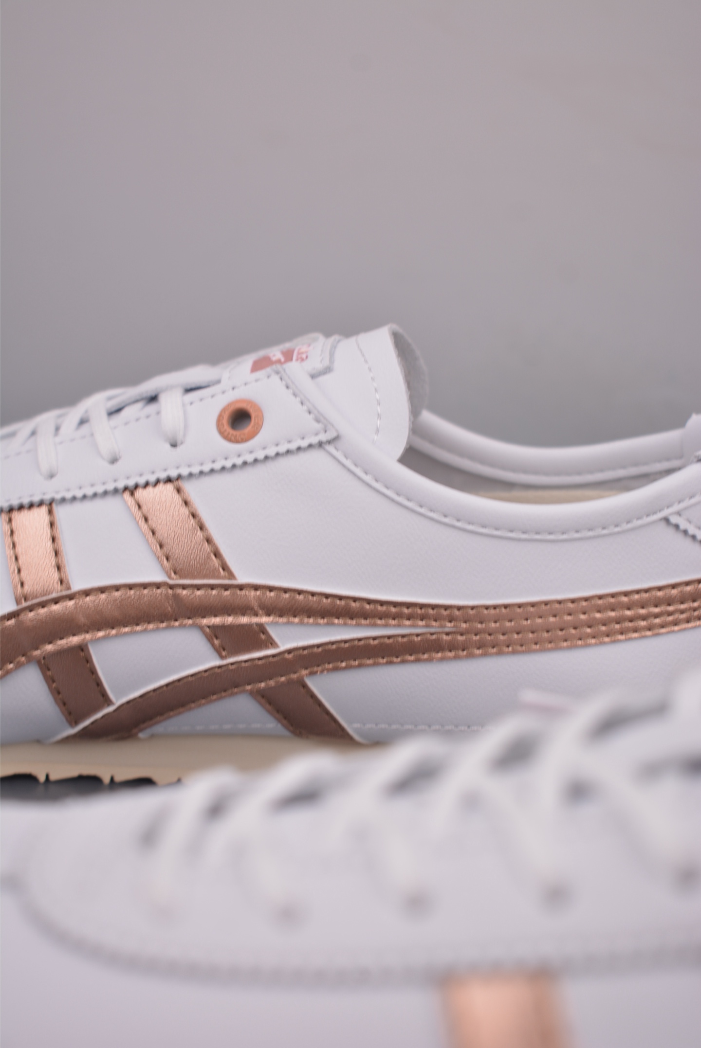 Onitsuka Tiger MEXICO 66 NM White/Rose Gold Leather Unisex Sneakers 9 i1760307344840 7372 0 7
