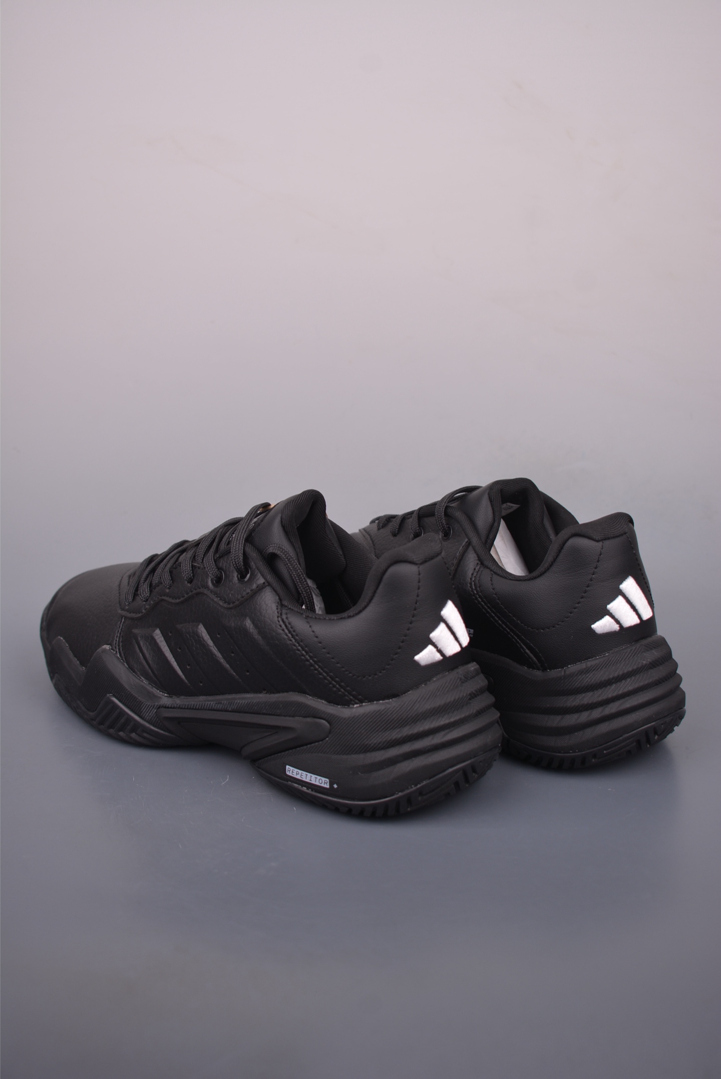 Barricade 13 M Leather 全新网球鞋 JP7238-莆田鞋,莆田鞋货源,高仿鞋,高仿鞋货源,安福档口,莆田高仿鞋,莆田鞋批发,高仿鞋批发,莆田高仿运动鞋,高仿运动鞋,莆田运动鞋 Barricade 13 M Leather 全新网球鞋 JP7238