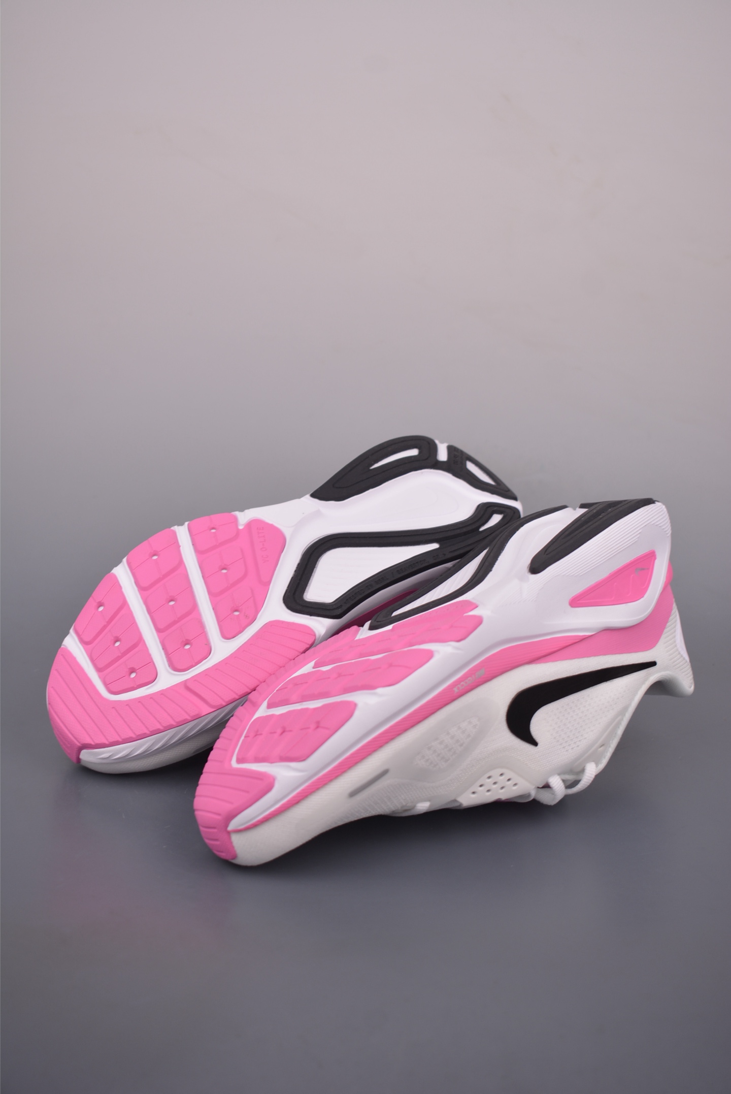 Nike Air Structure 26 Women's Running Shoes - White/Pink, Zoom Cushioning 3 i1760312413049 5006 0 2