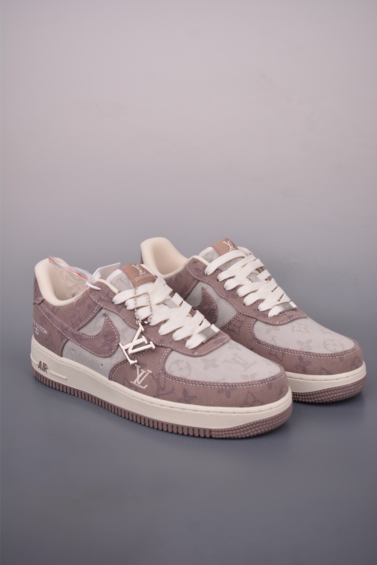 Nike Air Force 1 Low LV联名 YK9511-821 Nike Air Force 1 Low LV联名 YK9511-821