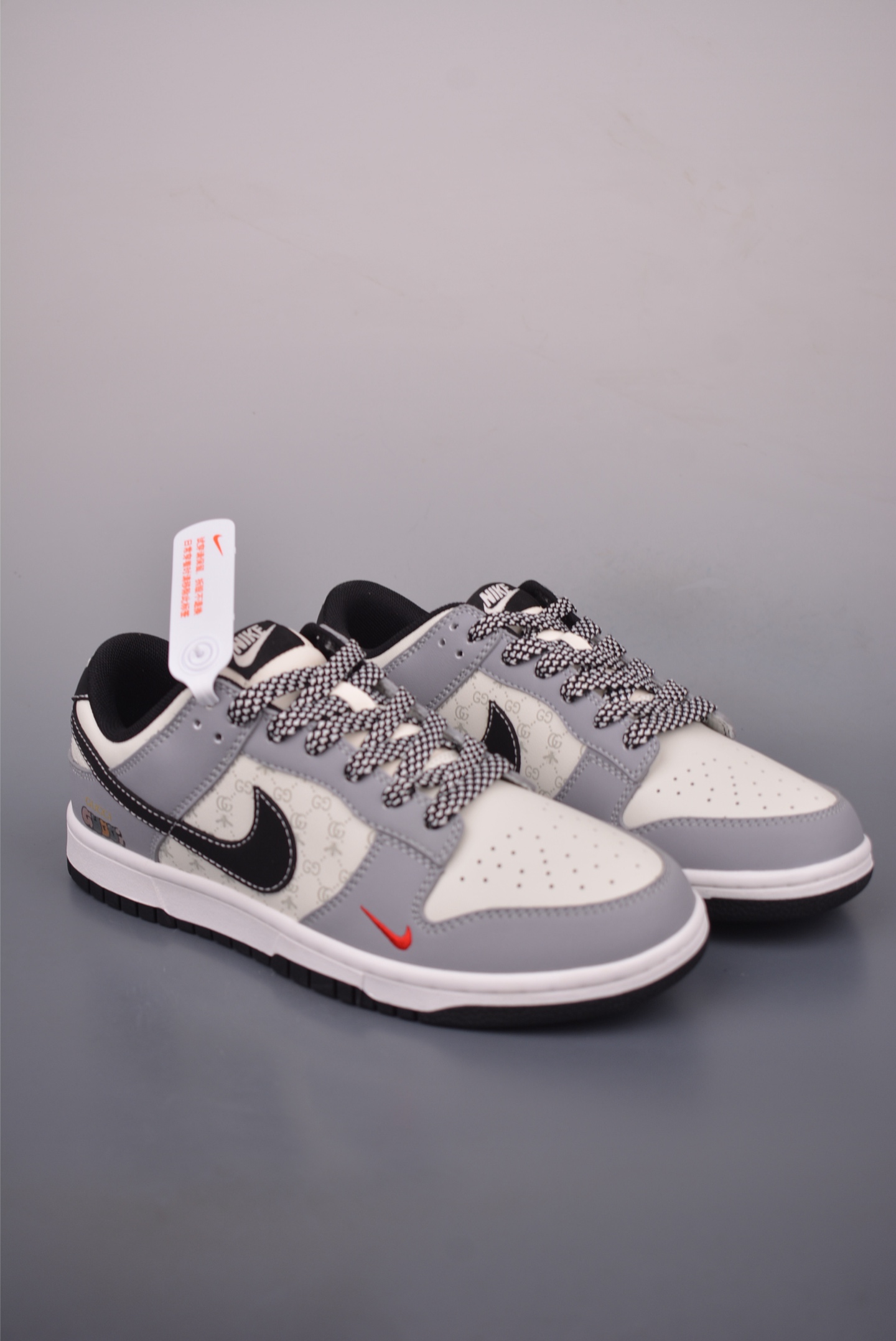 Nike SB Dunk Low Gucci Sneakers Premium Quality, Comfortable & Stylish 1 i1760314800092 1526 0 0