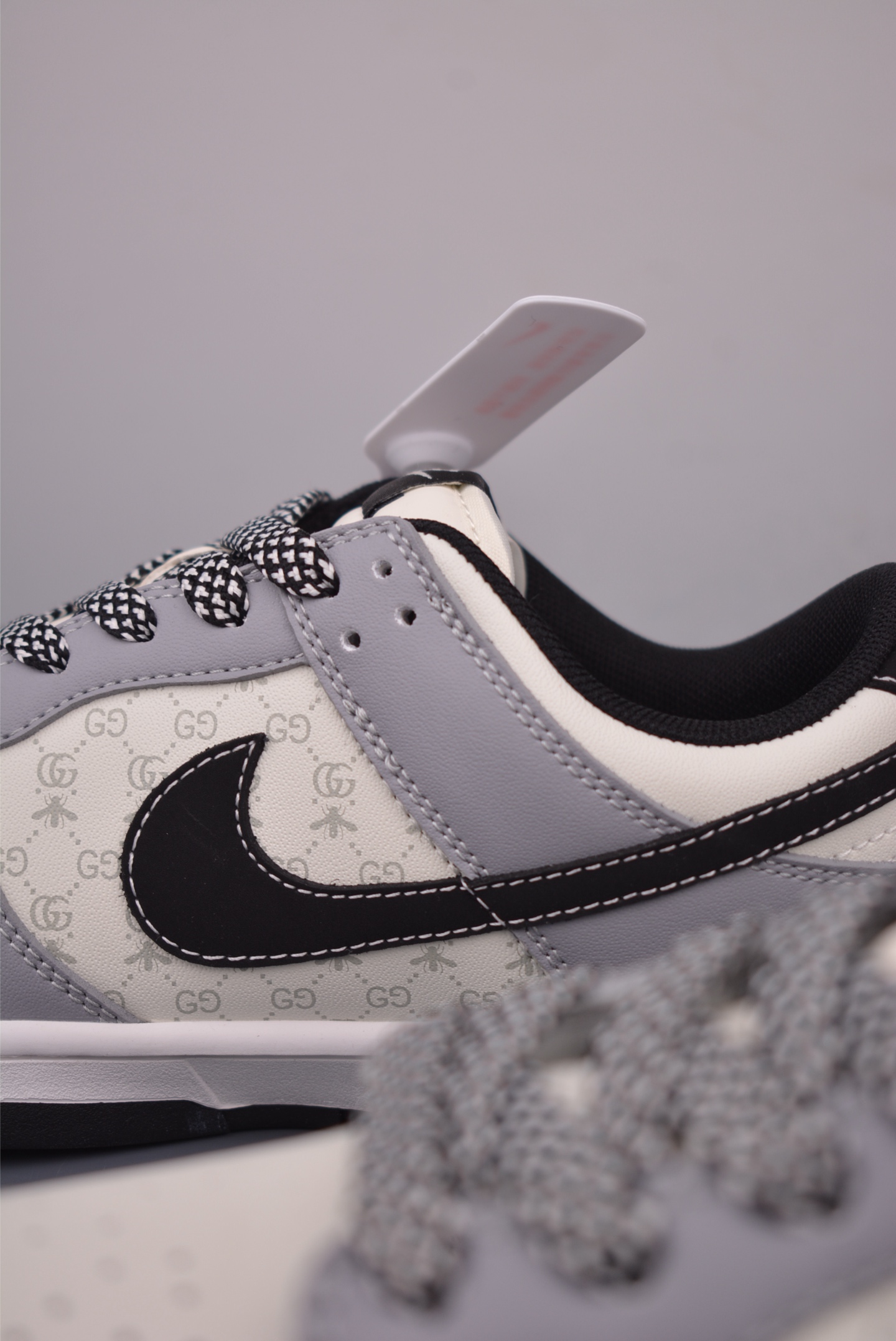Nike SB Dunk Low Gucci Sneakers Premium Quality, Comfortable & Stylish 8 i1760314803125 1746 0 7