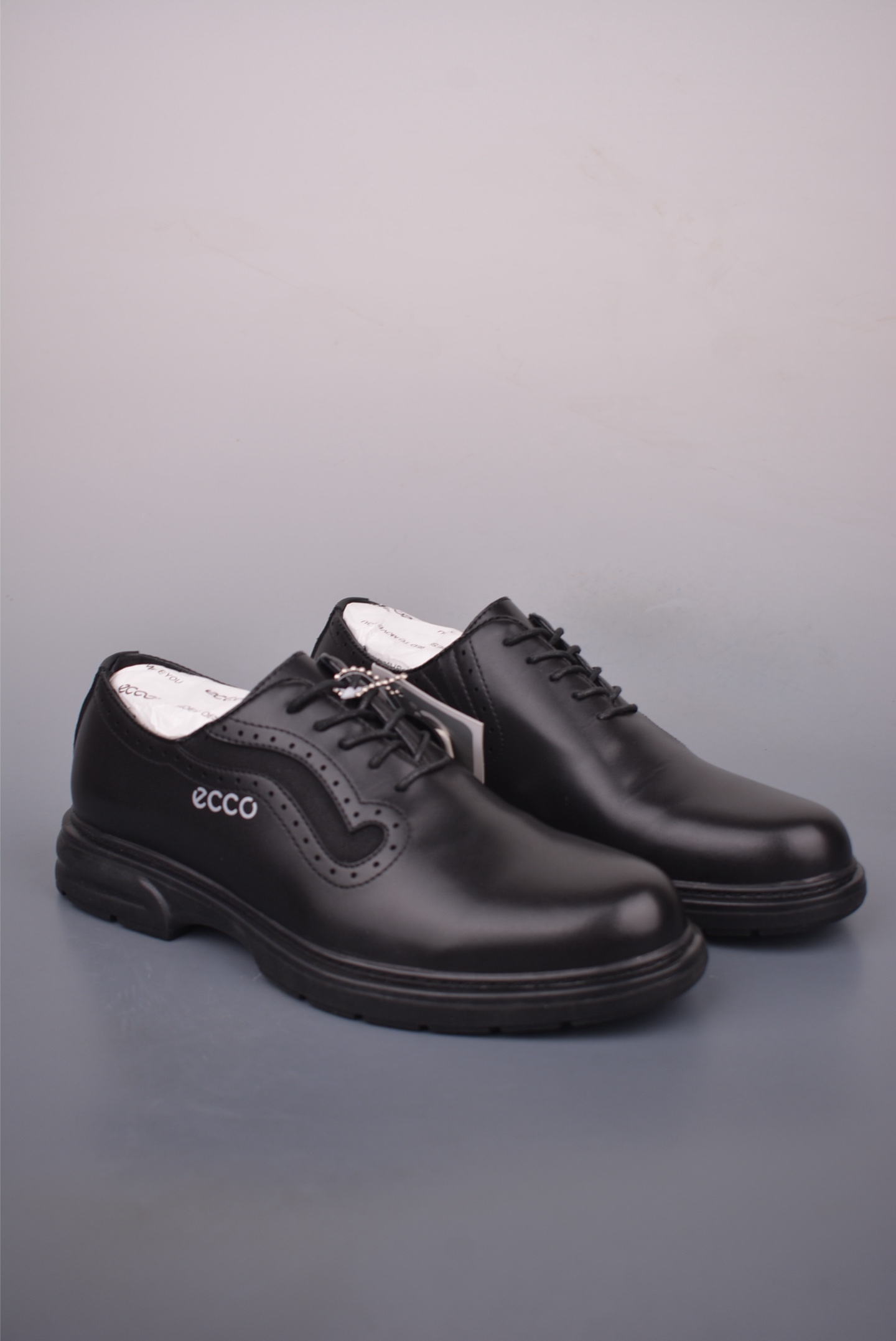 Ecco Men's Leather Dress Shoes - Lightweight, Flexible, and Comfortable 2 i1760315866904 3414 0 0