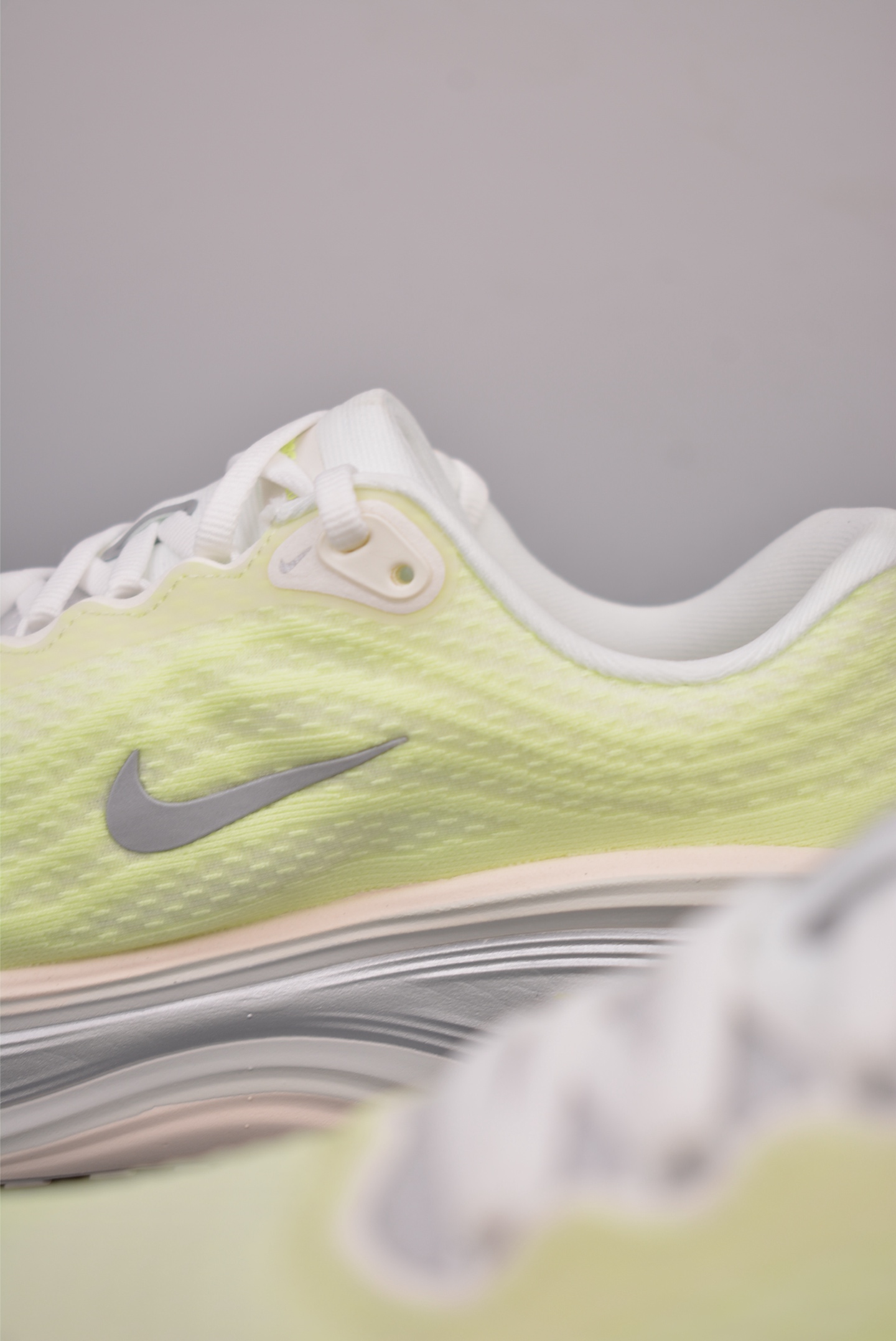 Nike Air Zoom Vomero Plus Running Shoes - Advanced Cushioning & Comfort 8 i1760483454261 8397 0 7