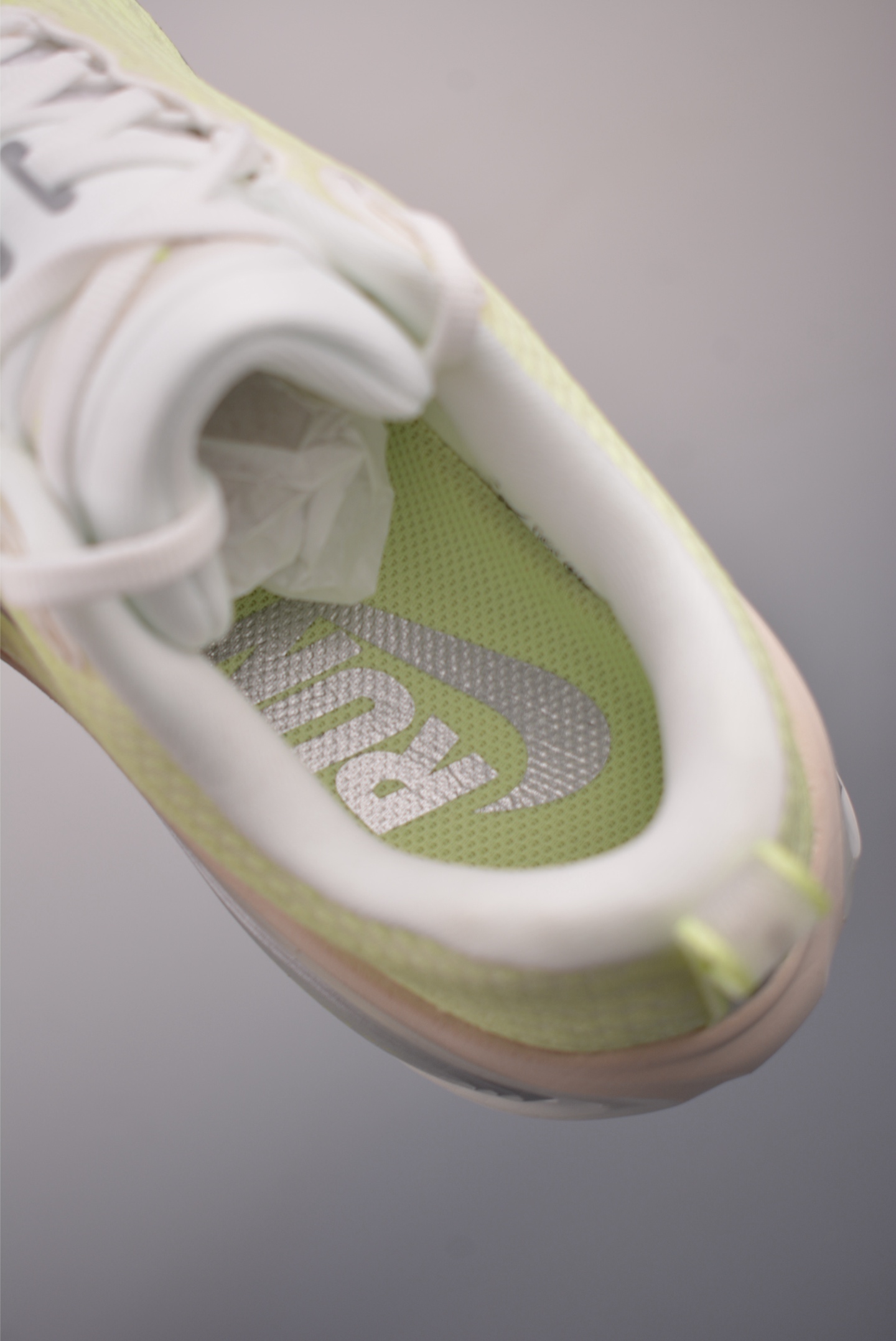 Nike Air Zoom Vomero Plus Running Shoes - Advanced Cushioning & Comfort 9 i1760483456672 118 0 8