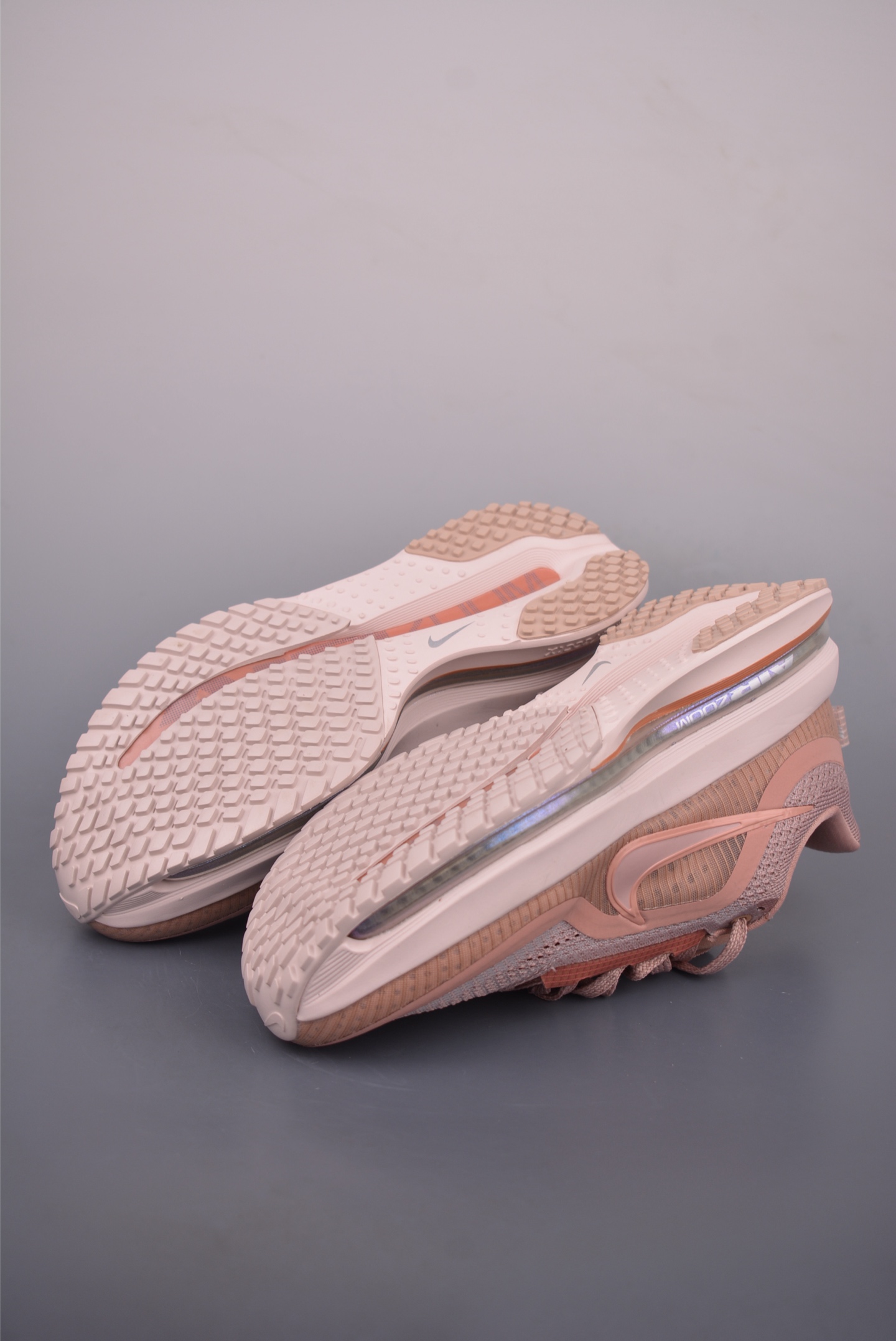 Nike Pegasus Premium 纯原版本 减震防滑耐磨透气 低帮跑步鞋 HQ2593-603-莆田鞋,莆田鞋货源,高仿鞋,高仿鞋货源,安福档口,莆田高仿鞋,莆田鞋批发,高仿鞋批发,莆田高仿运动鞋,高仿运动鞋,莆田运动鞋 Nike Pegasus Premium 纯原版本 减震防滑耐磨透气 低帮跑步鞋 HQ2593-603