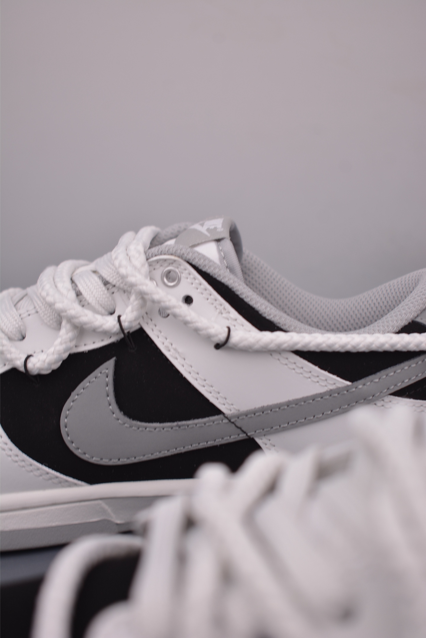 Nike SB Dunk Low Deconstructed White Black Sneakers - Premium Quality 8 i1760486839292 1314 0 7