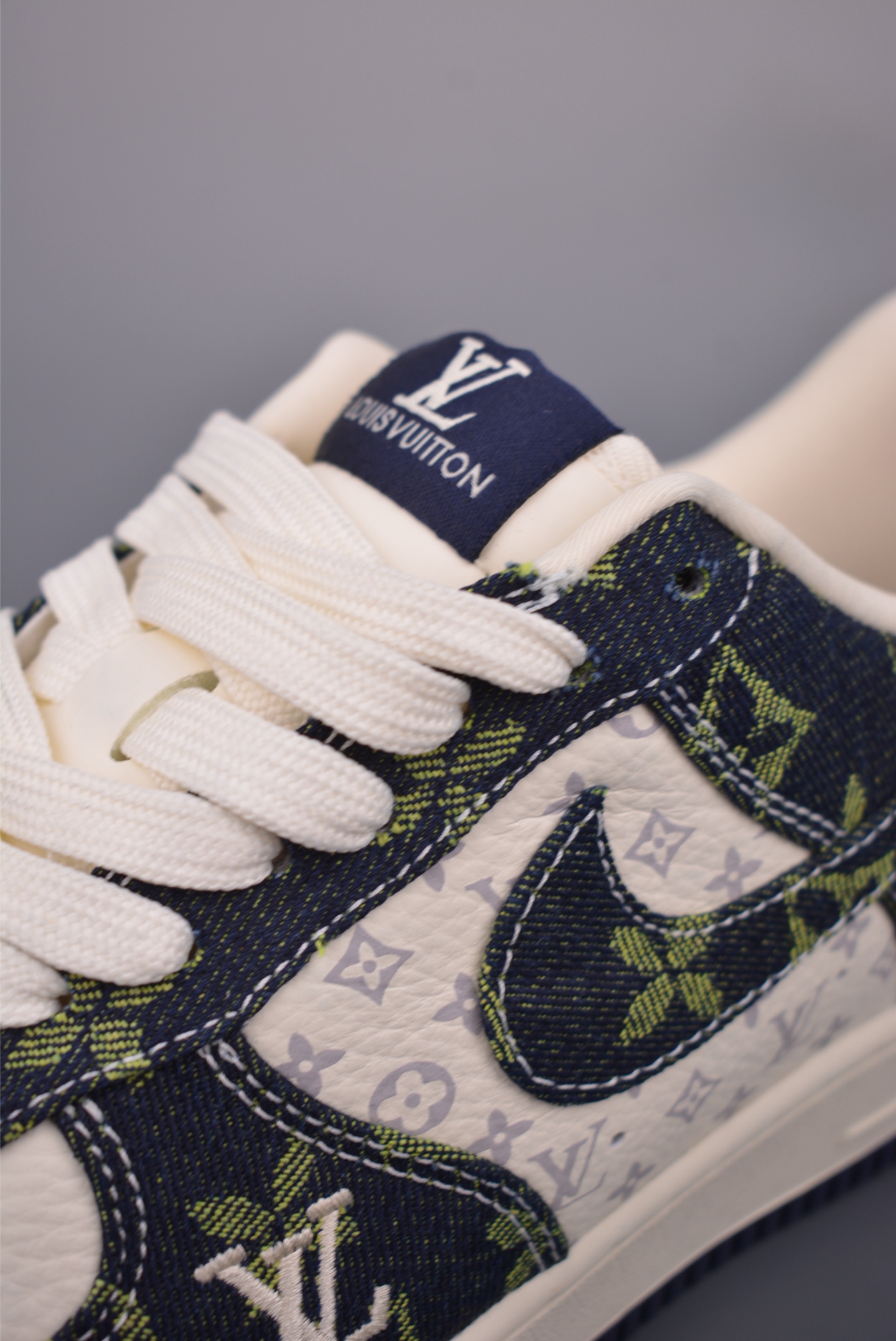 Nike Air Force 1 Low LV联名 YF9511-819