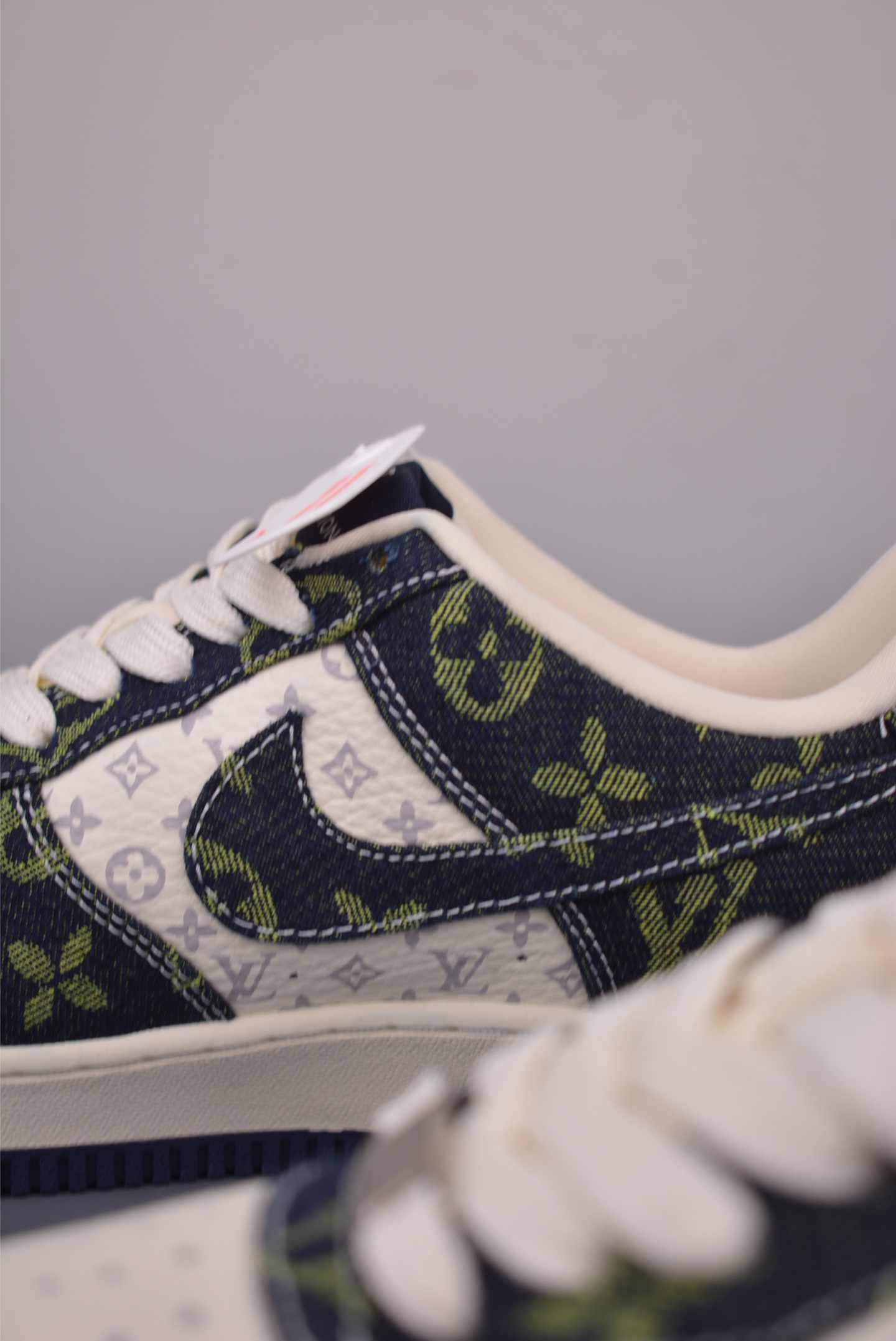 Nike Air Force 1 Low LV联名 YF9511-819