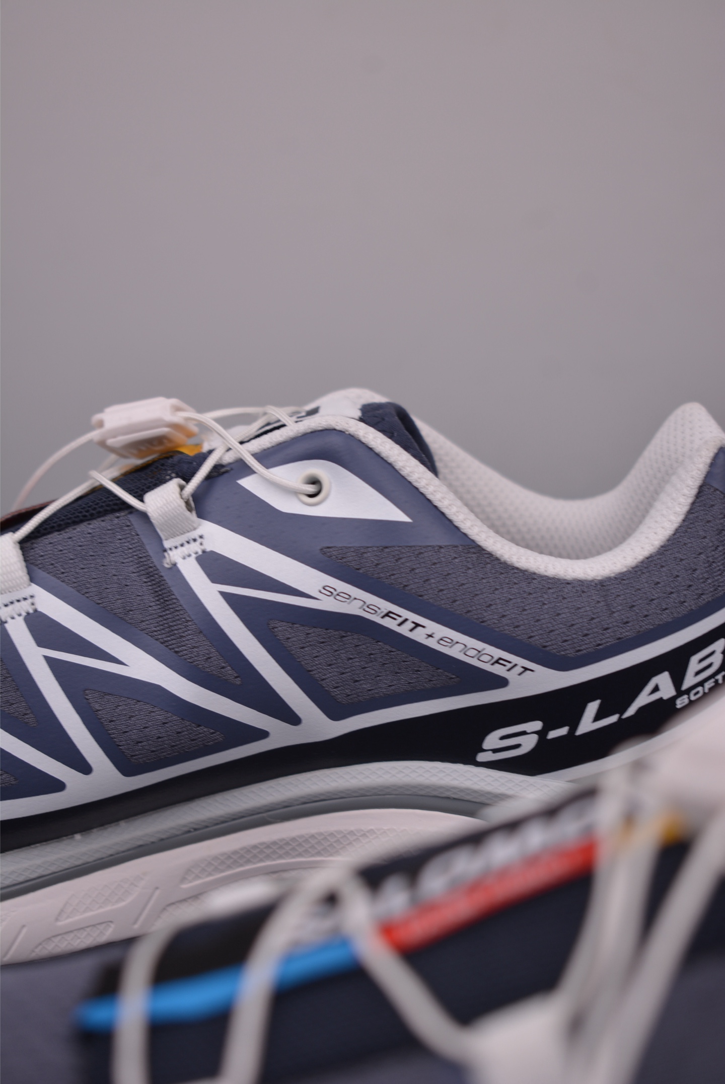 Salomon XT-6 Explorer Series Trail Running Shoe - Breathable & Durable 9 i1760527767004 2521 0 7