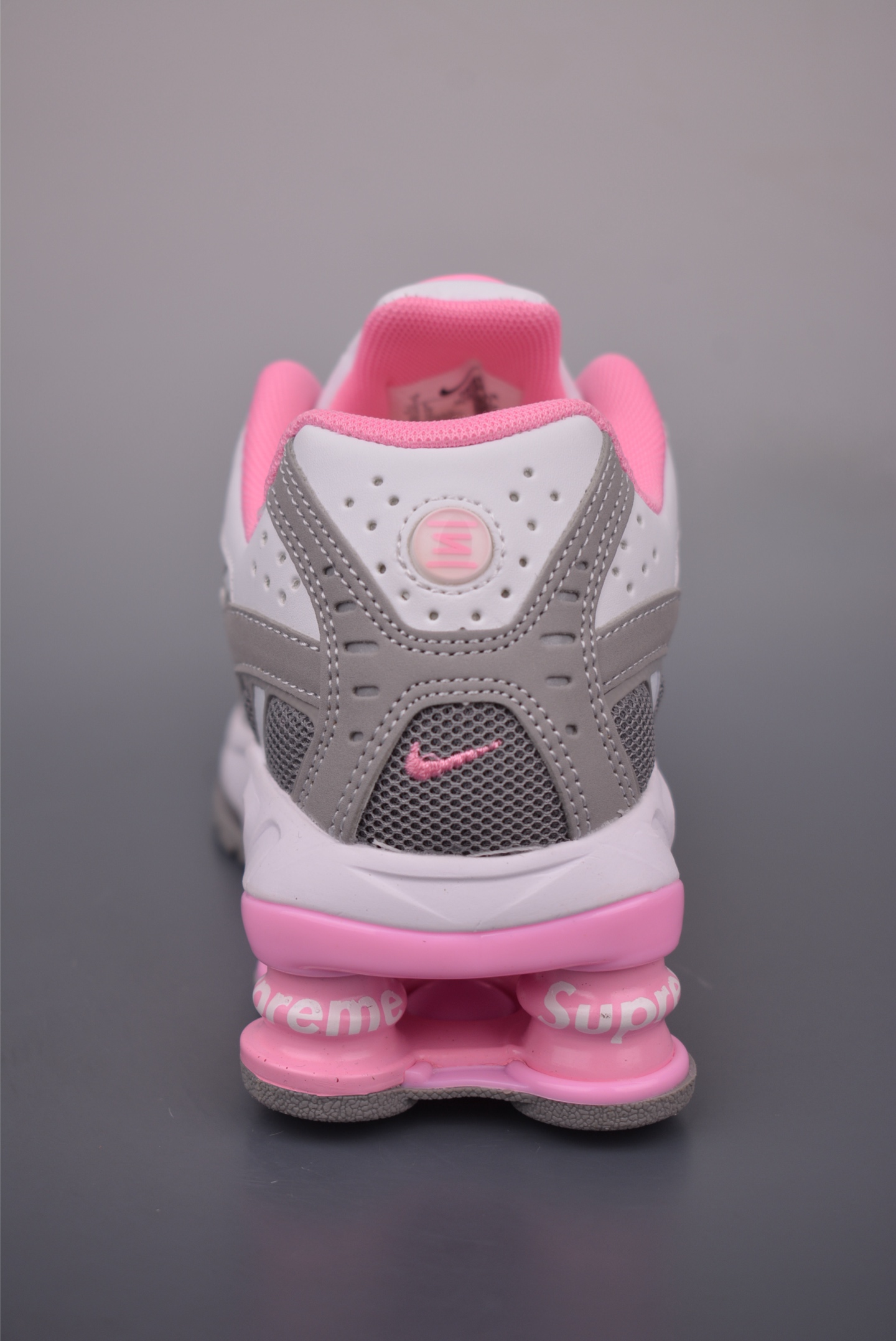 Nike Shox Ride 2 SP x Supreme Women's Running Shoes White Pink DN1615 4 i1760527849481 1 0 3