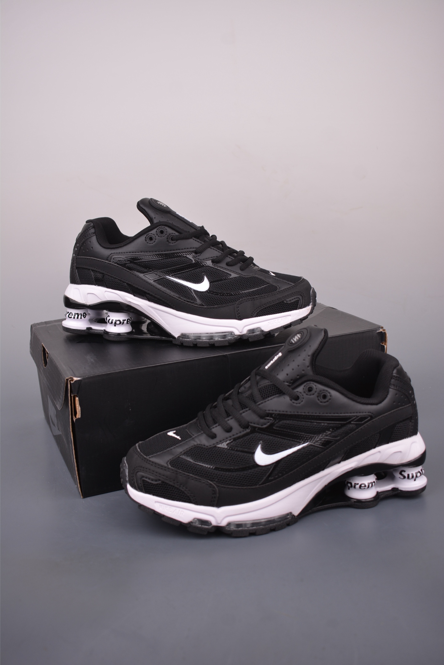 Nike Shox Ride 2 SP x Supreme Collab Running Shoes - Cushioned Comfort 5 i1760527888373 8771 0 4