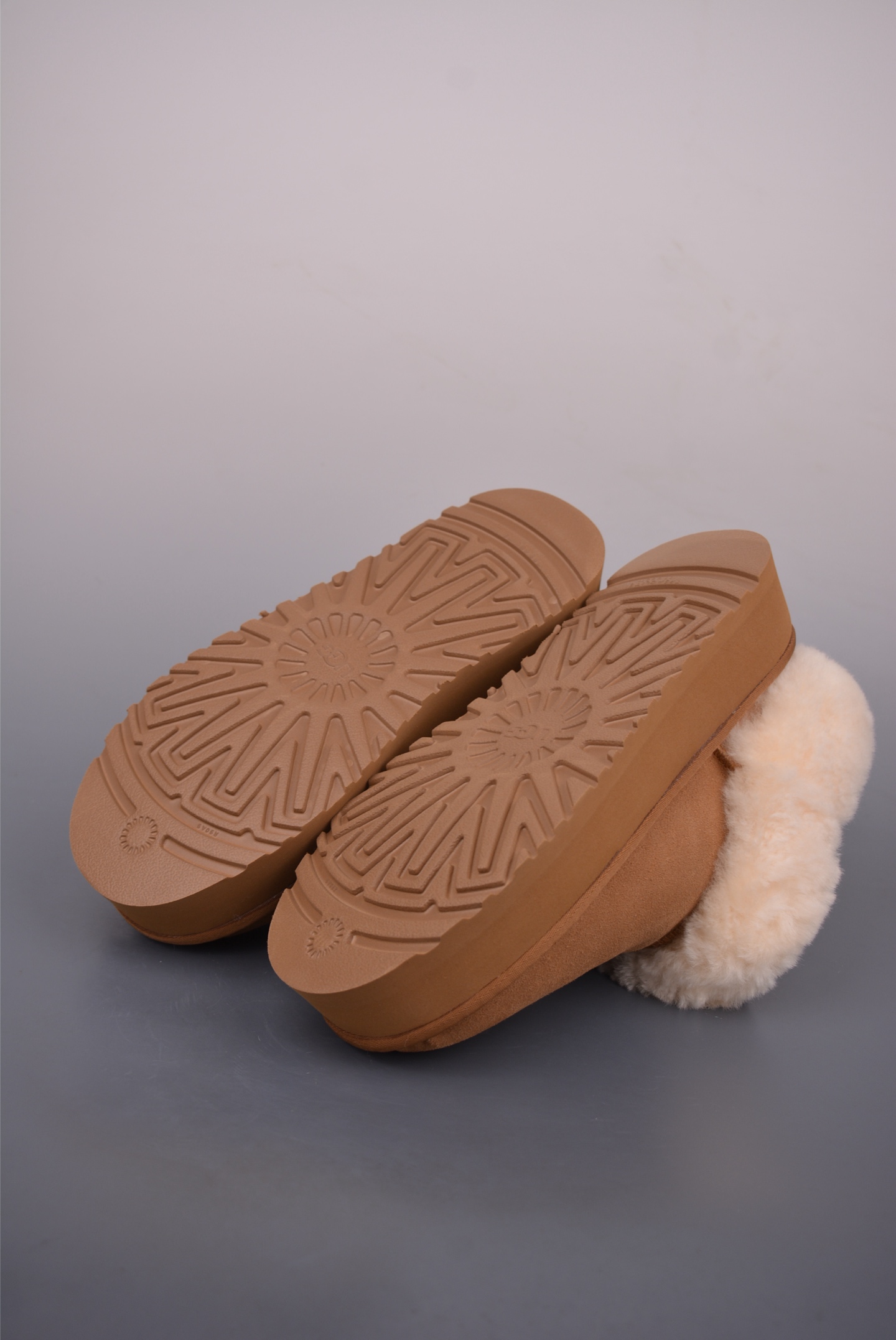 UGG 秋季女士舒适厚底一脚蹬 1171393