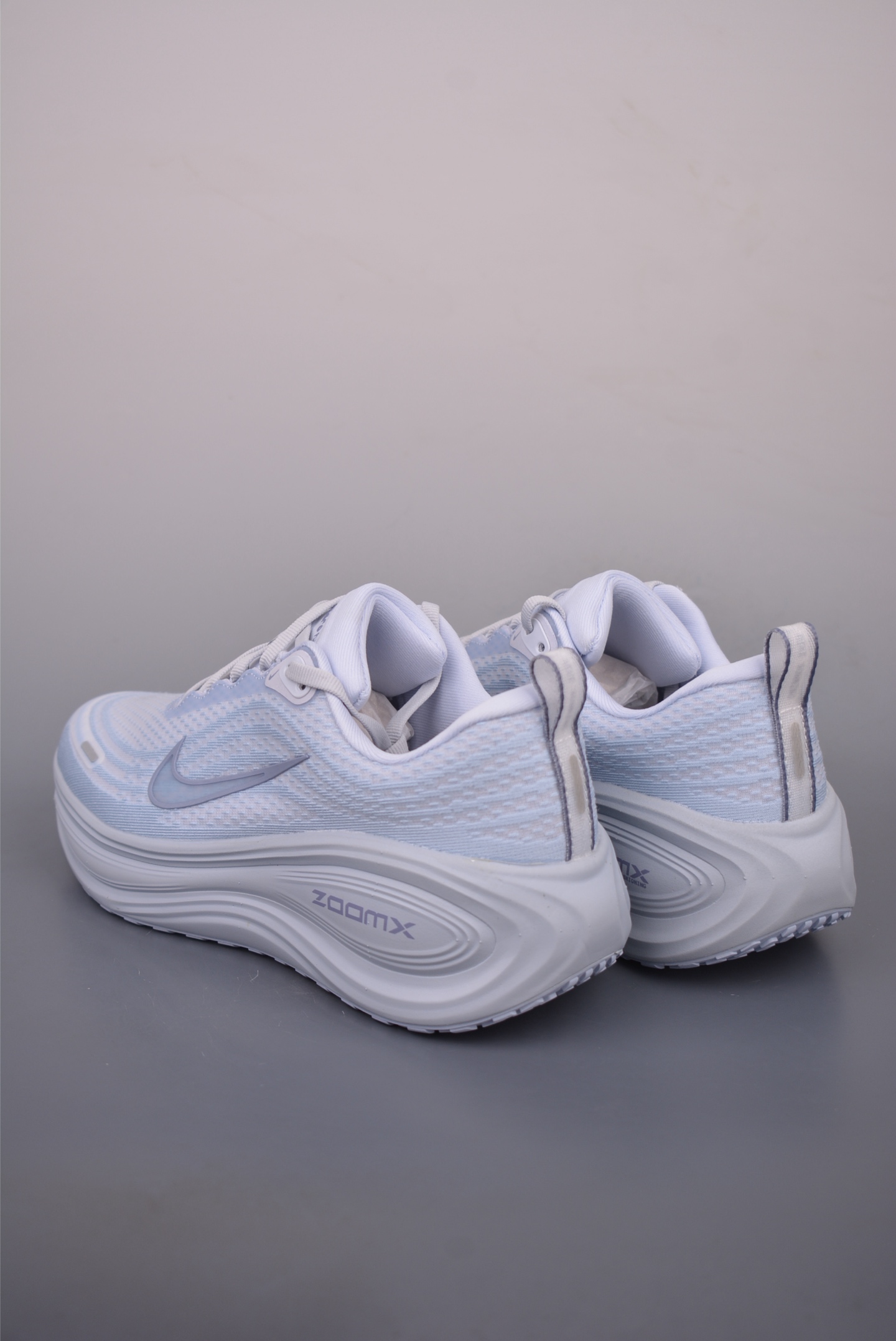 Nike Air Zoom Vomero Plus Running Shoes - Zoom Cushioning Technology 2 i1760555024005 3427 0 1