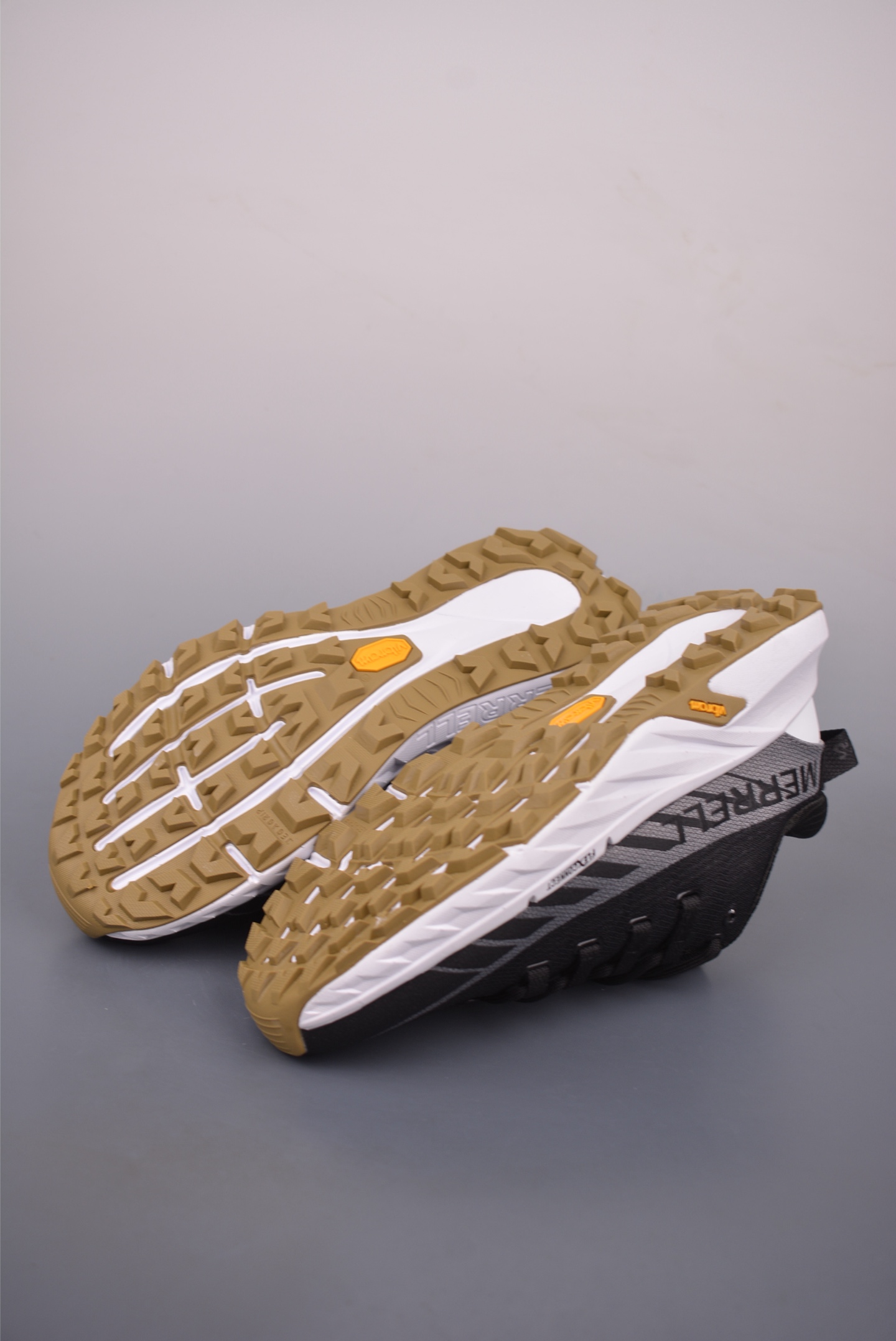 WILD THINGS × MERRELL迈乐 AGILITY PEAK 4 简约舒适蜂鸟户外越野跑步鞋 J067212