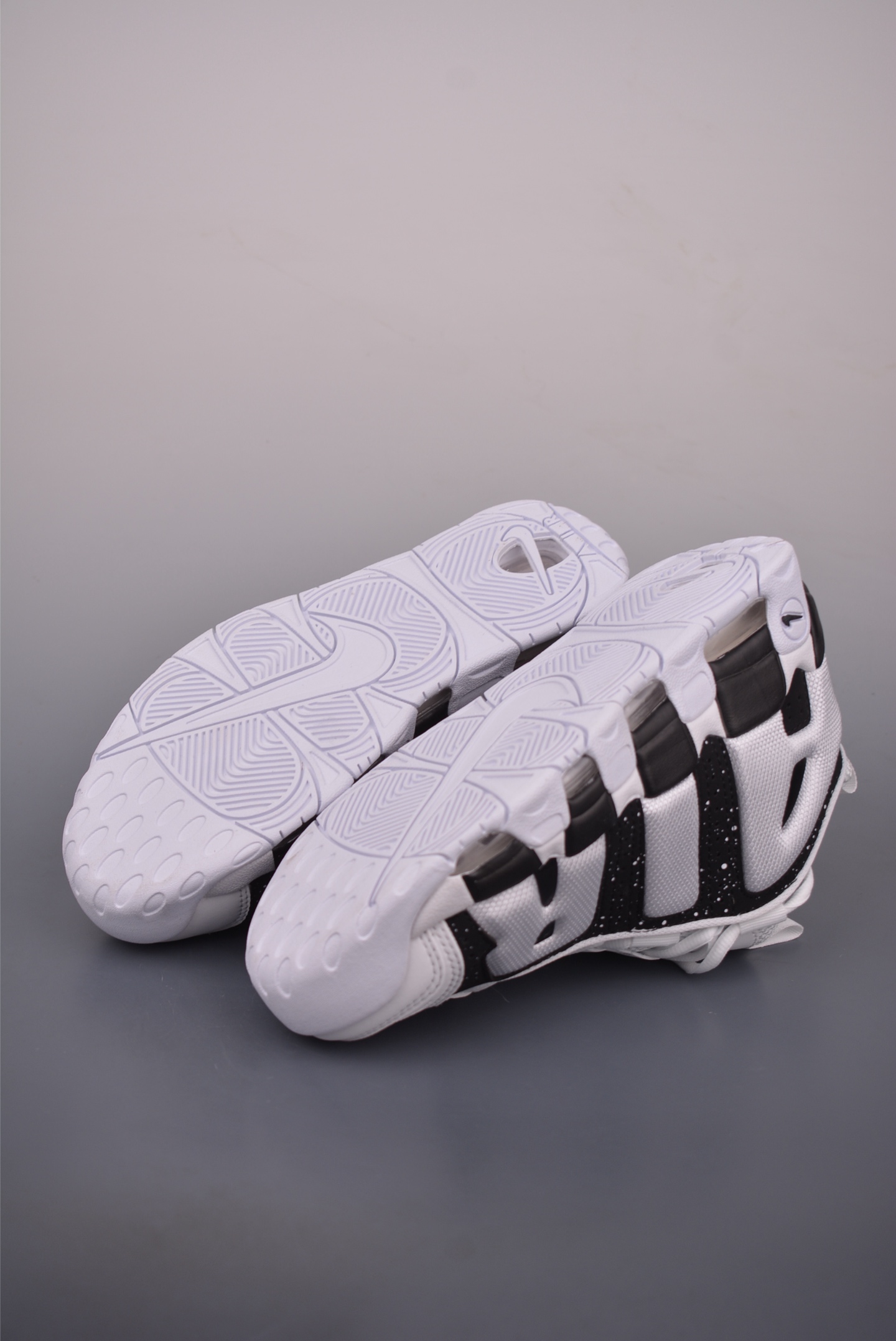 Air More Uptempo 大AIR网面 代表着历史最高版本皮蓬 FZ3055-100