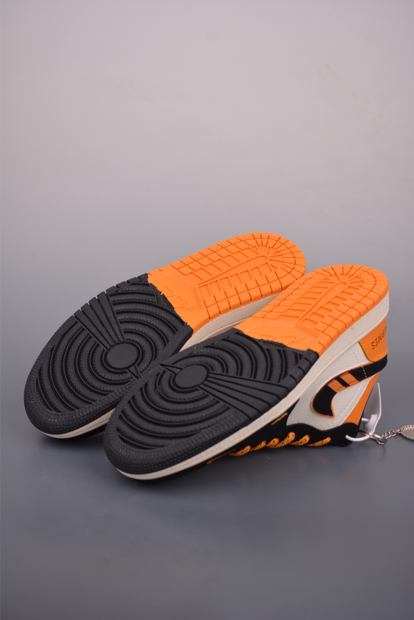 Nike Air Jordan 1 Low Collab Chen, High Quality, Clean Cut Leather, Comfort Fit 4 i1760555708761 7440 0 2