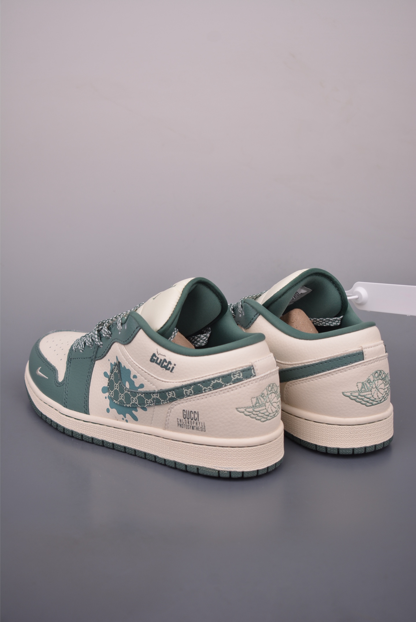 Nike Air Jordan 1 Low Gucci Collab Sneakers - Premium Quality & Comfort 2 i1760555911208 5224 0 1