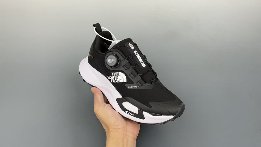 The North Face Men's Vectiv Enduris Low Trail Running Shoe - Comfortable & Durable