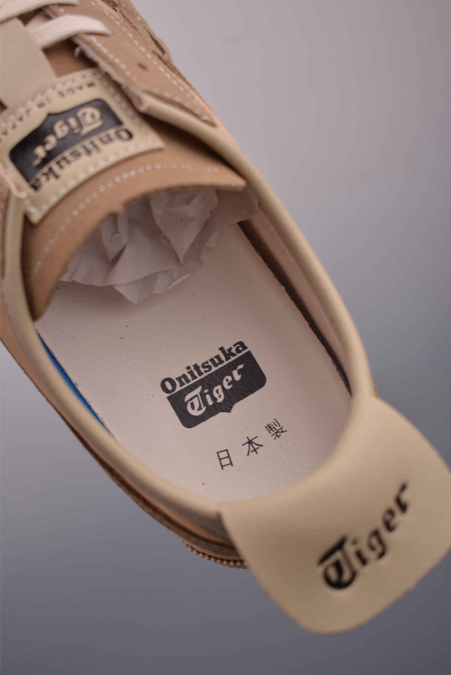 Asics鬼冢虎 MEXICO 66 SD 做工精赞 1183C176-200-High Quatity Cheap Brand wholesale wholesaler seller Clothes Bags handbags Sneakers Top Fashion Clothing Shoes from China Factory Chinese suppliers best Quality Beautiful Price Asics鬼冢虎 MEXICO 66 SD 做工精赞 1183C176-200