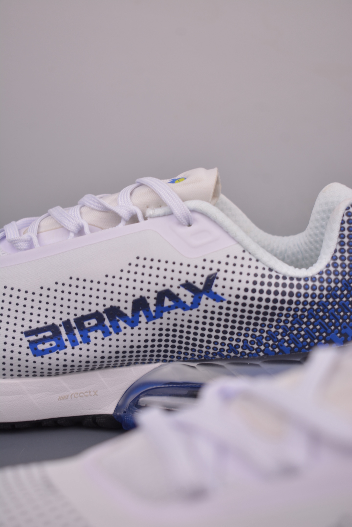 NK Air Max Phoenix 百搭舒适耐磨气垫低帮跑步鞋 FZ5307-High Quatity Cheap Brand wholesale wholesaler seller Clothes Bags handbags Sneakers Top Fashion Clothing Shoes from China Factory Chinese suppliers best Quality Beautiful Price NK Air Max Phoenix 百搭舒适耐磨气垫低帮跑步鞋 FZ5307